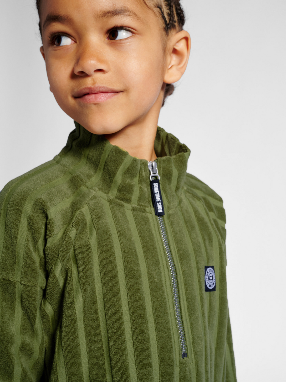 stsCARSON HALF ZIP