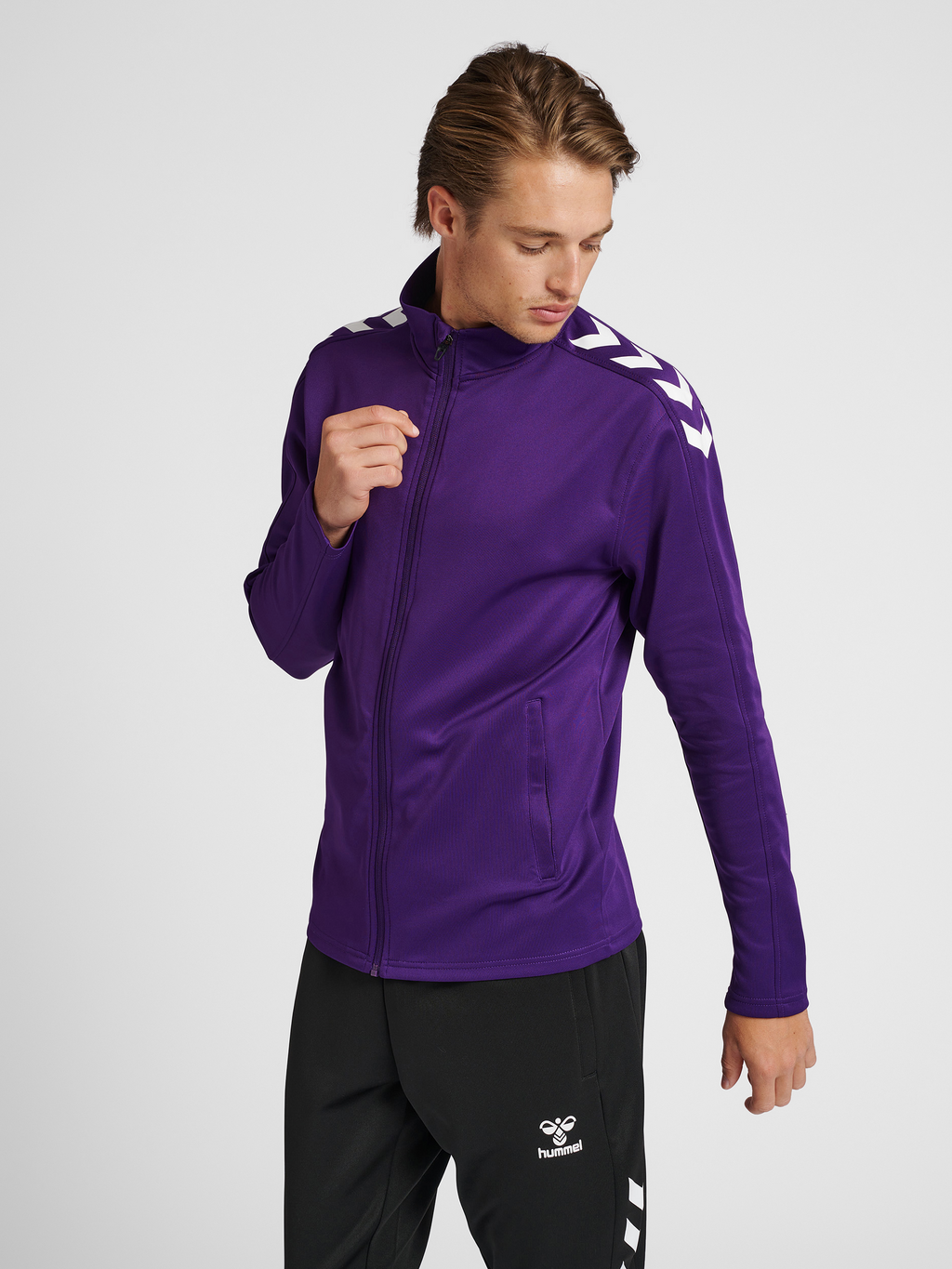 hmlCORE XK POLY ZIP SWEAT