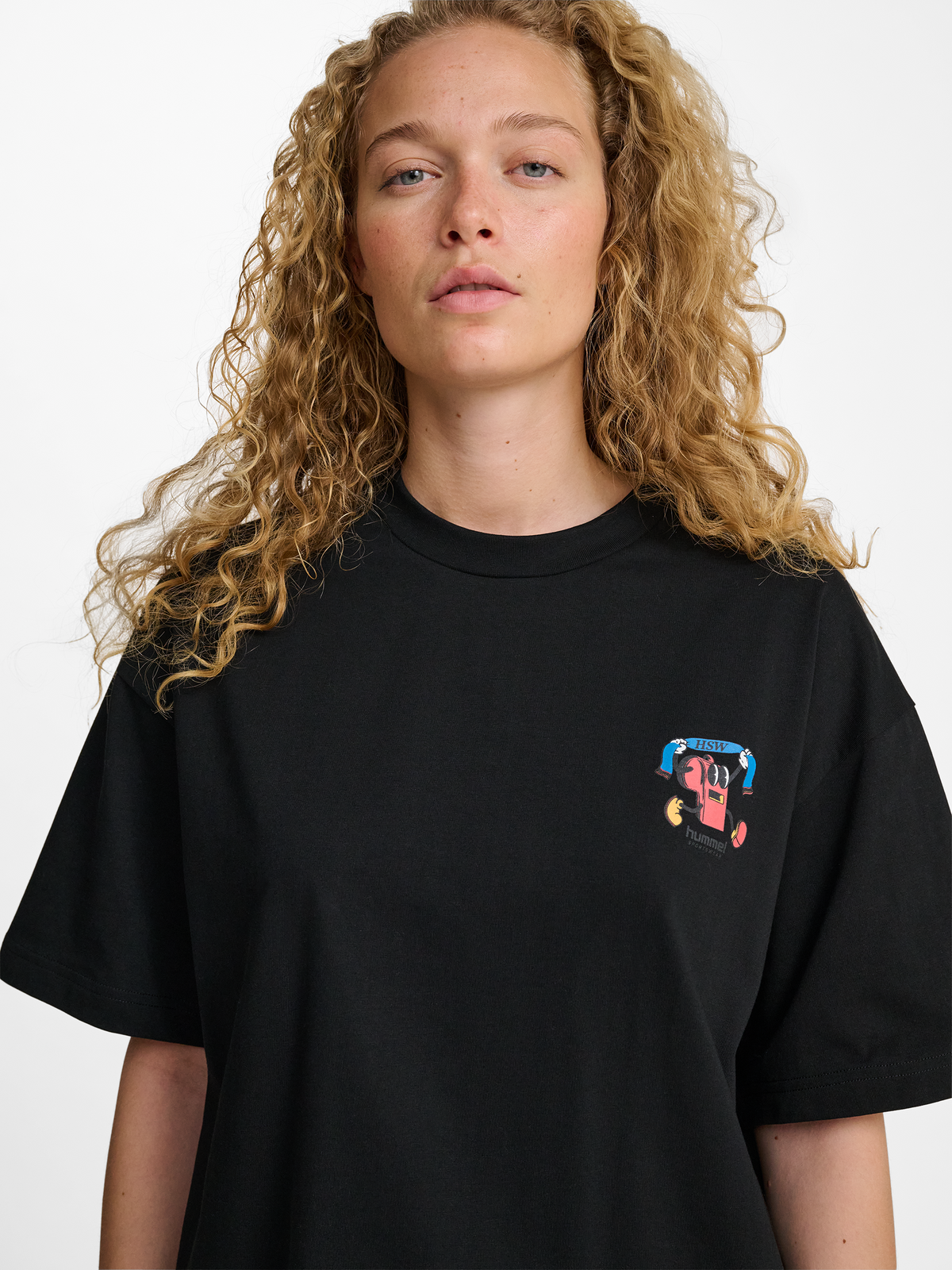 hmlLOOSE T-SHIRT S/S WHISTLE