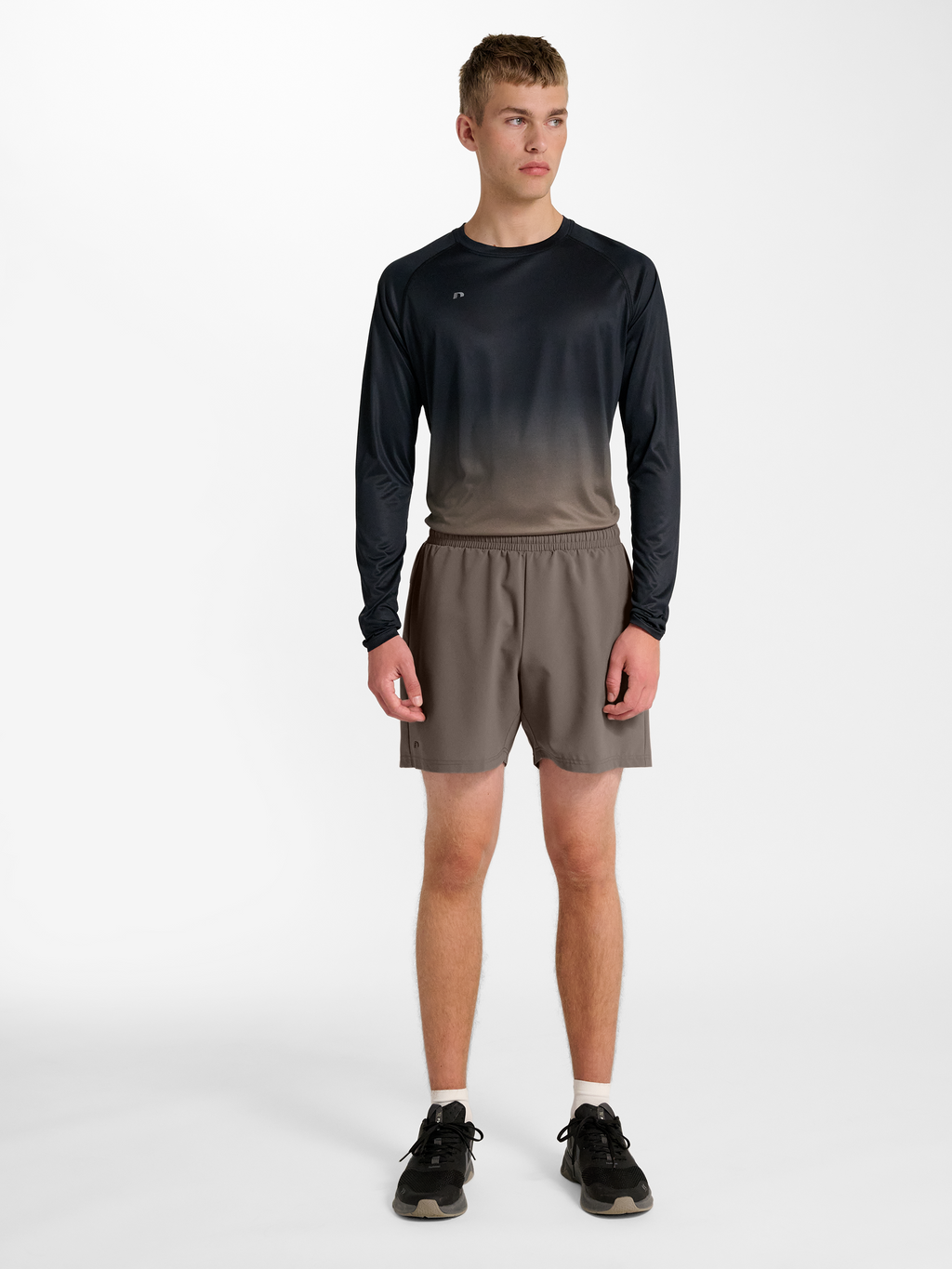 nwlMAX ZIP POCKET SHORTS