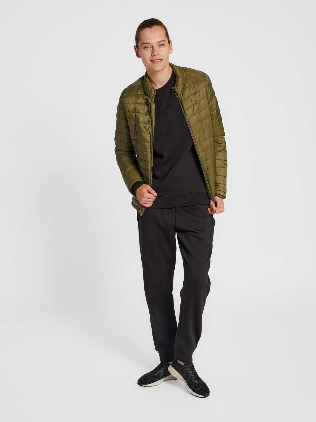 hmlRED QUILTED JACKET WOMAN