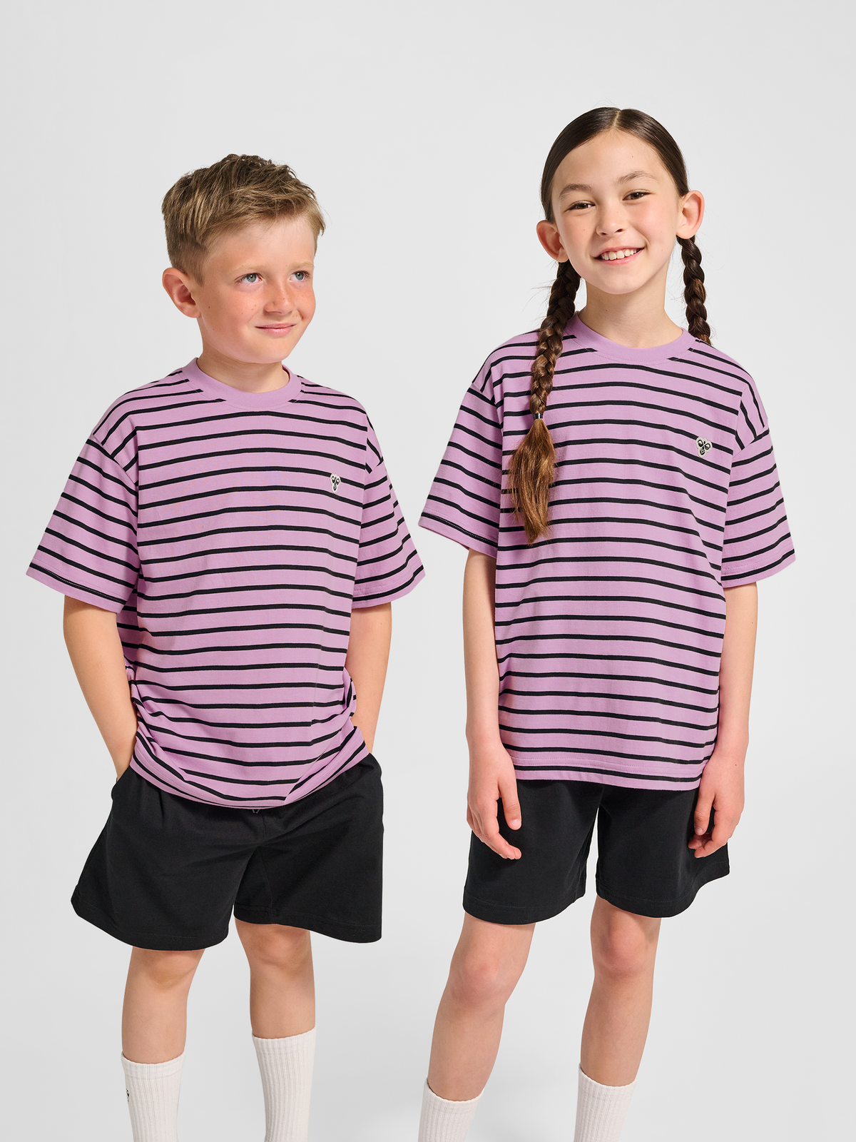 hmlJR LOOSE STRIPED T-SHIRT S/S BEE