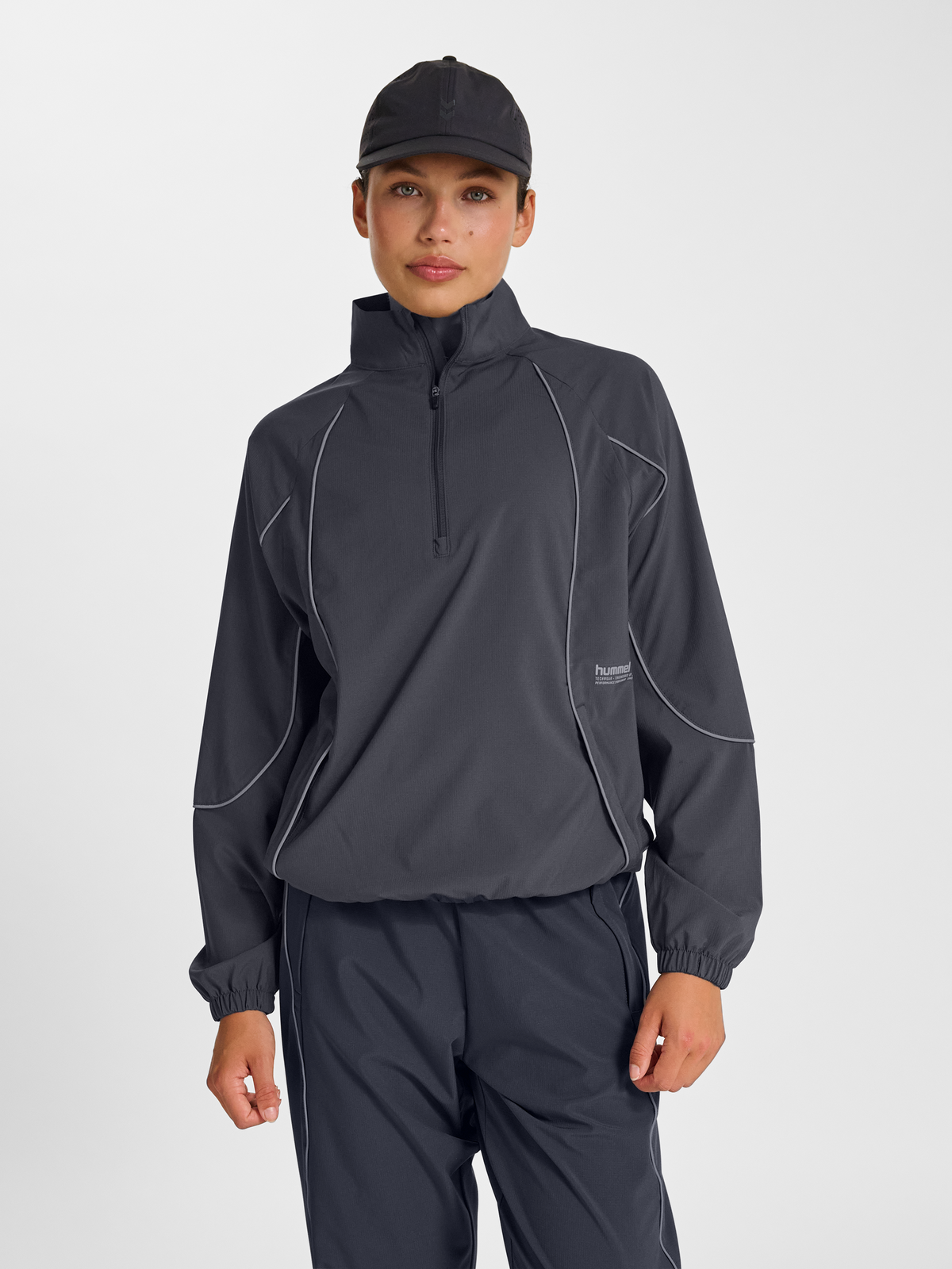 hmlPULSE WOVEN W HALF ZIP