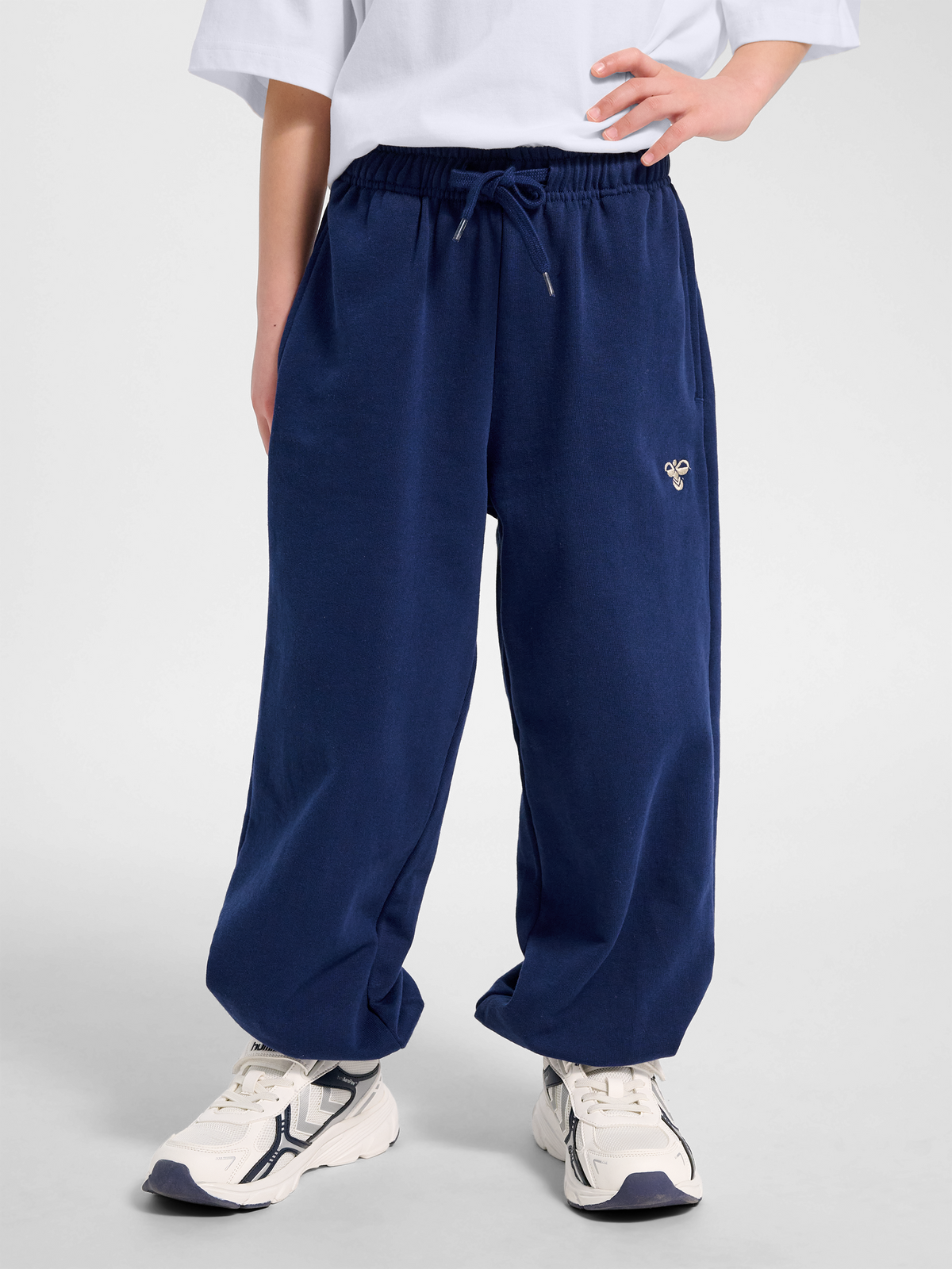 hmlJR JUMP BOXY ELASTIC SWEATPANTS