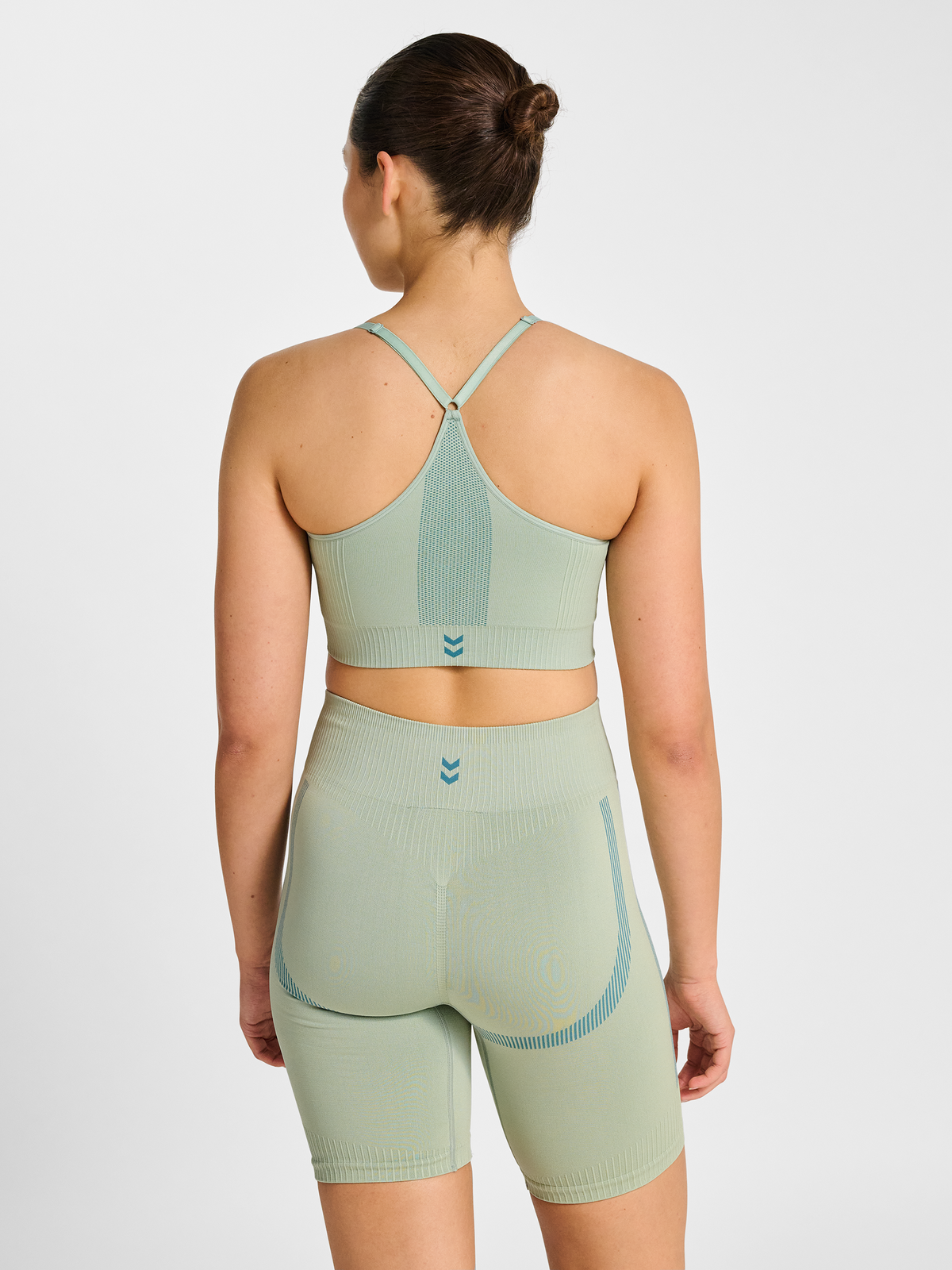 hmlHIIT SEAMLESS PADDED BRA