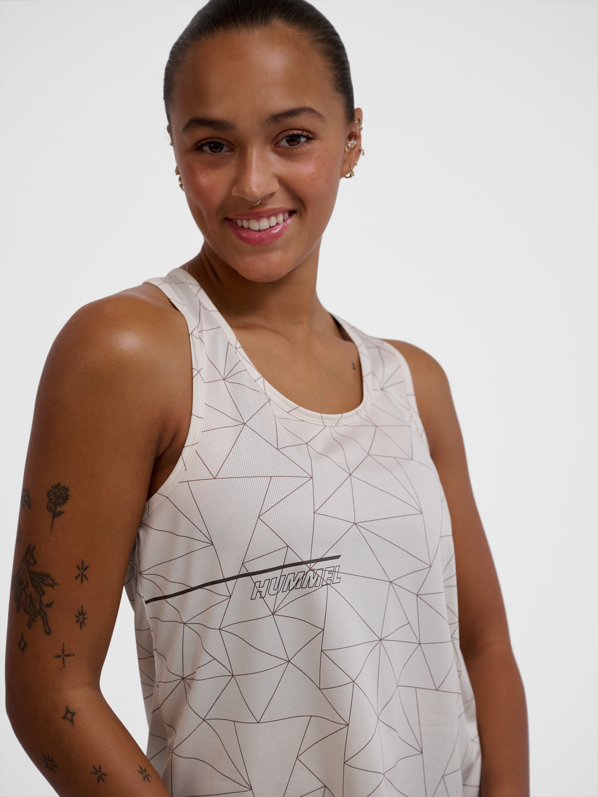 hmlCOURT AOP LIGHT WEIGHT TANKTOP W LIGHT GREY