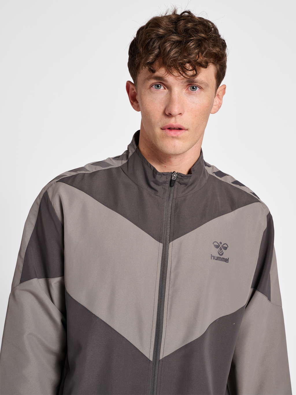 hmlPRO GRID WALK OUT  JACKET