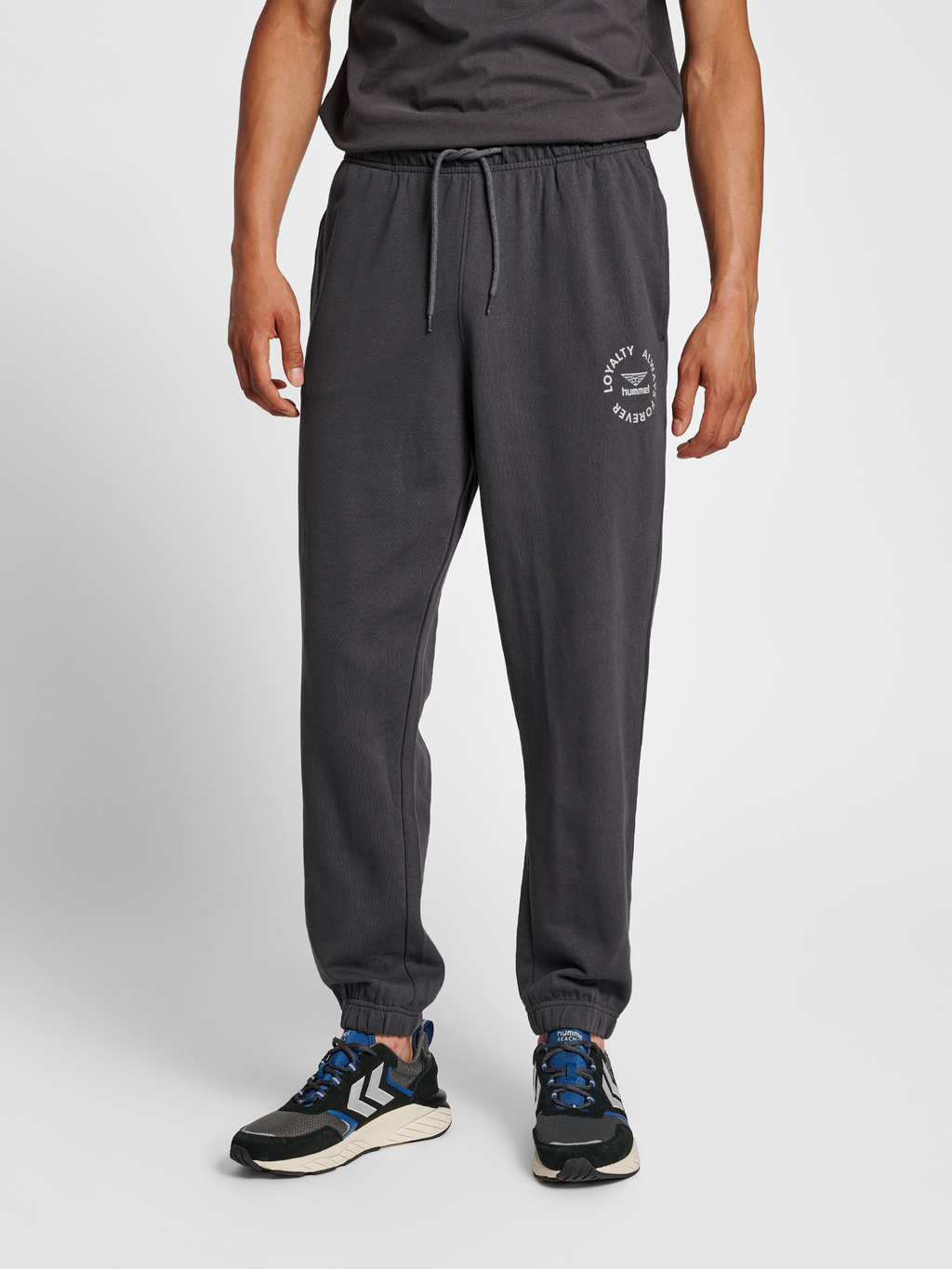 hmlLGC LOYALTY SWEATPANTS