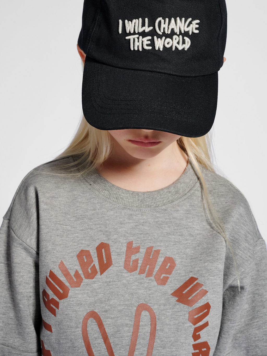 stsSOFIA SWEATSHIRT