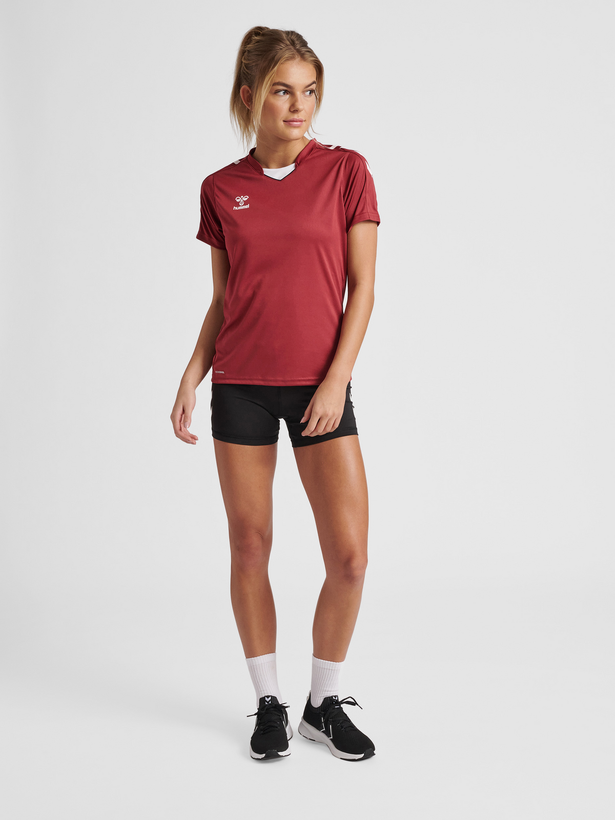 hmlCORE XK POLY JERSEY S/S WOMAN