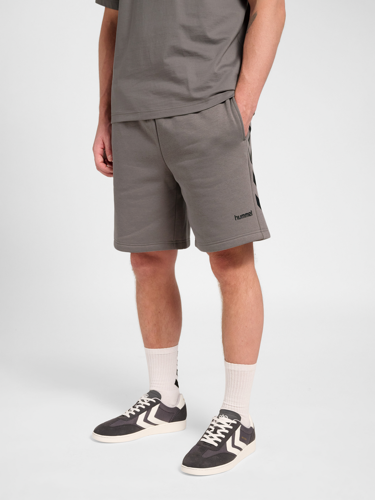 hmlKEEPER CHEVRON SHORTS