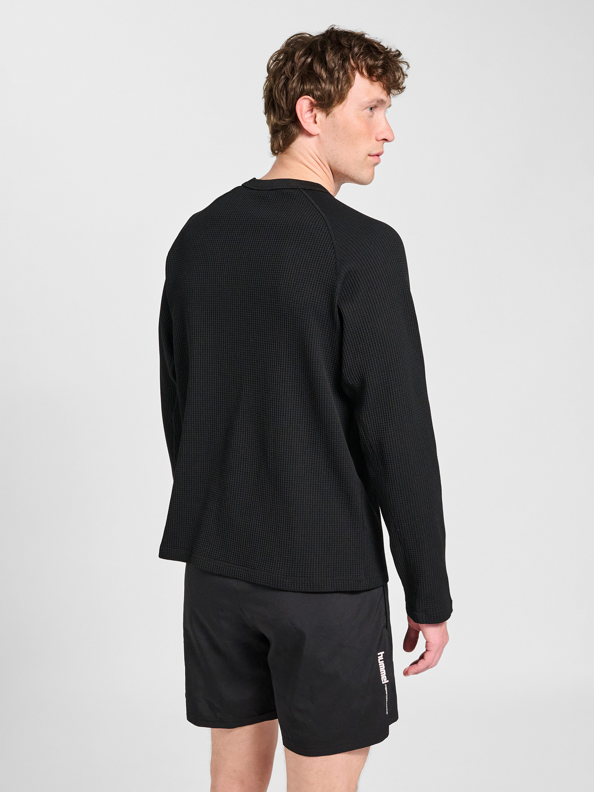hmlMOMENTUM CREWNECK