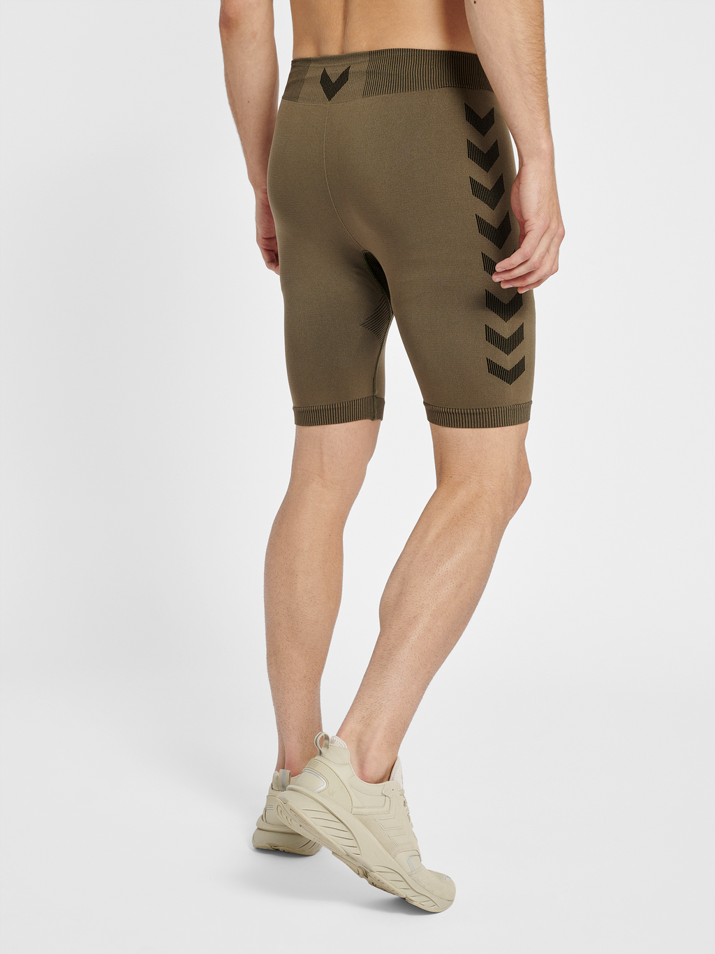 HUMMEL FIRST SEAMLESS TR SHT TIGHTS
