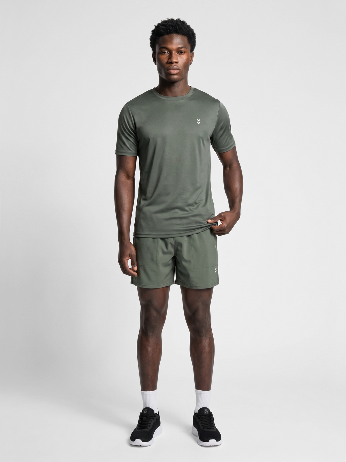 hmlPULSE WORKOUT SHORTS