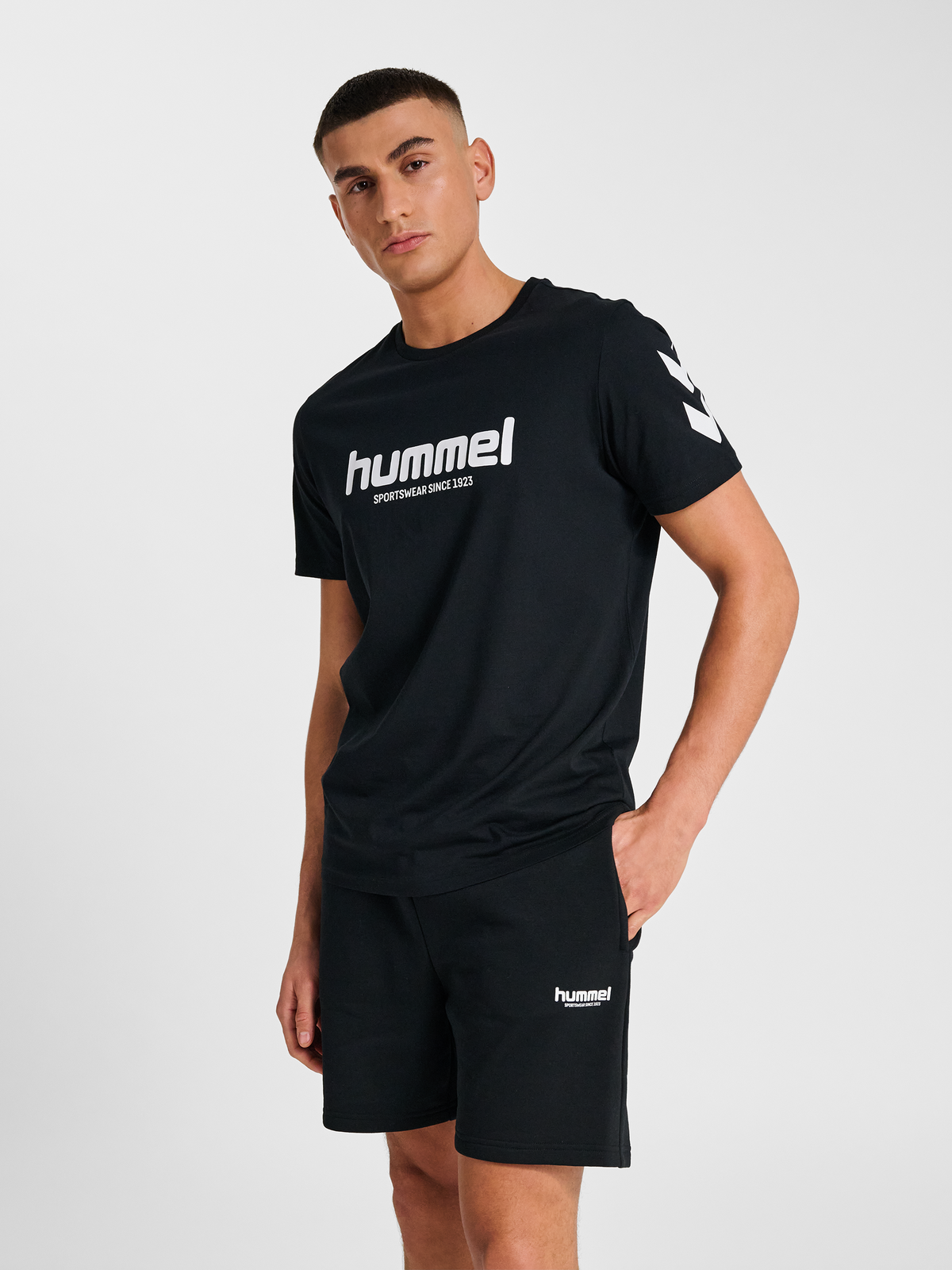hmlLEGACY 2.0 T-SHIRT S/S