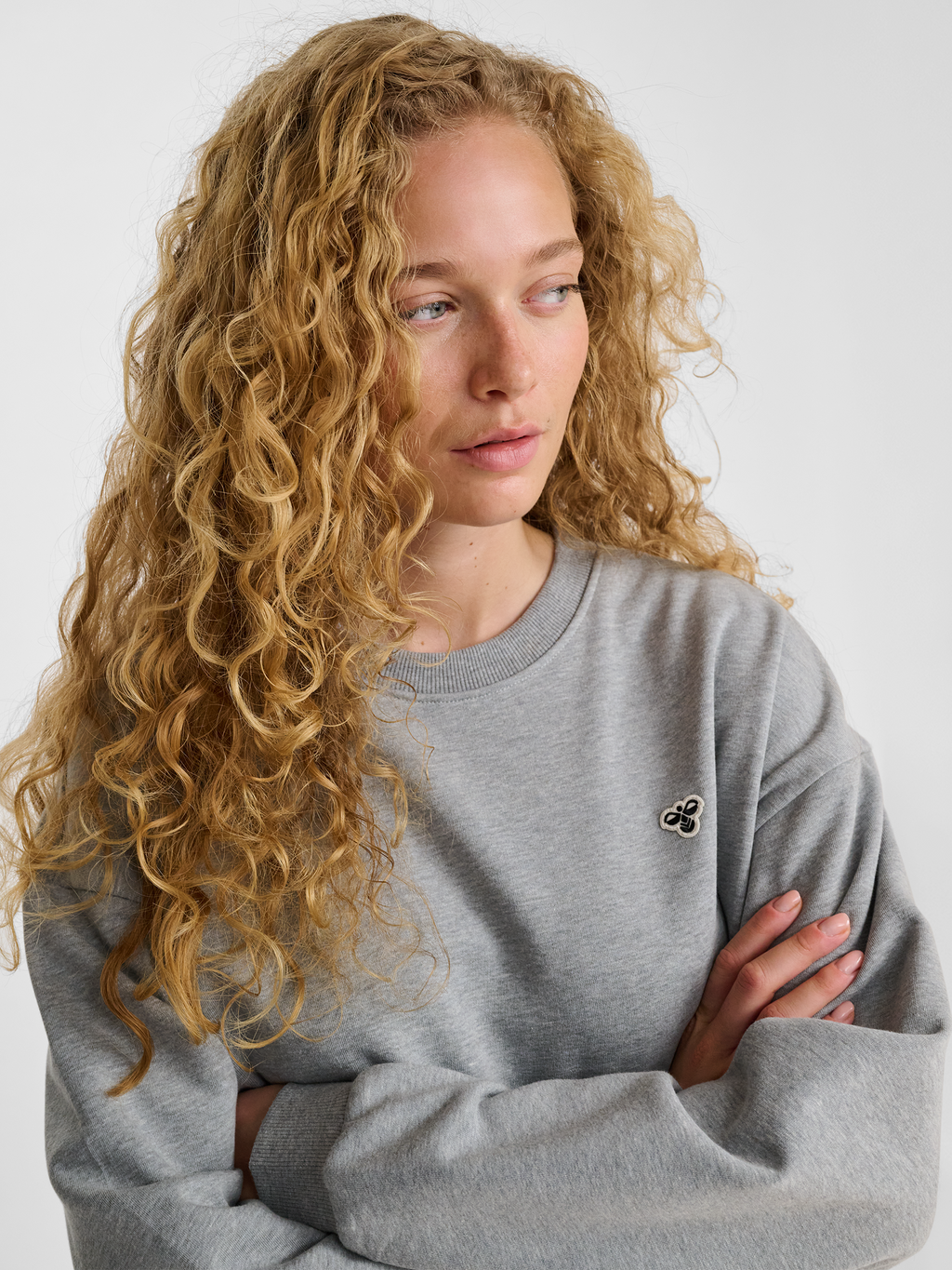 hmlLOOSE CREWNECK BEE