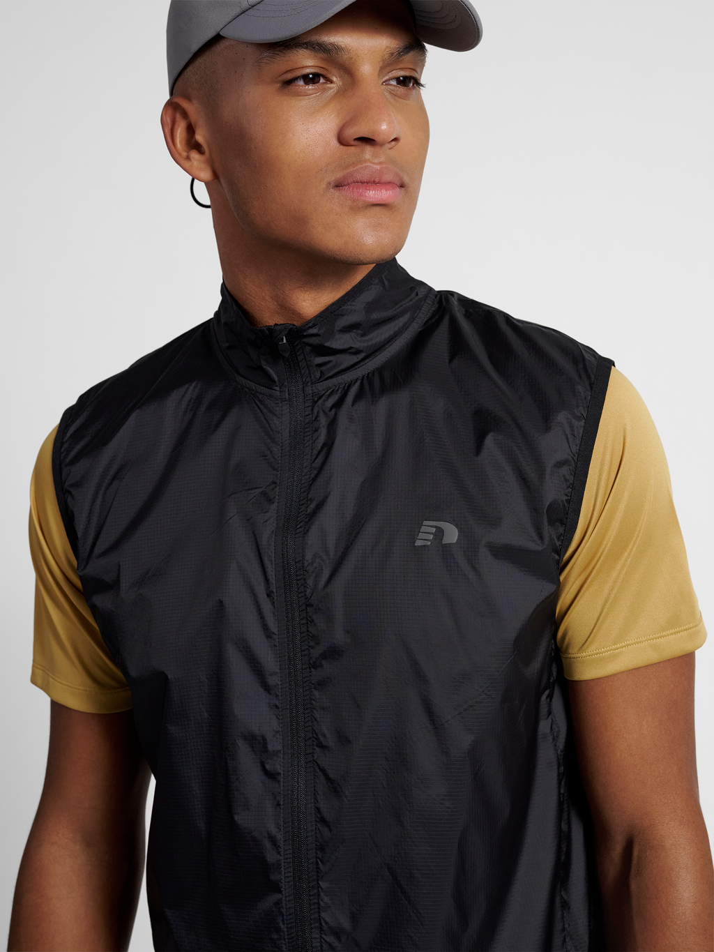 nwlPACKABLE TRAIL VEST
