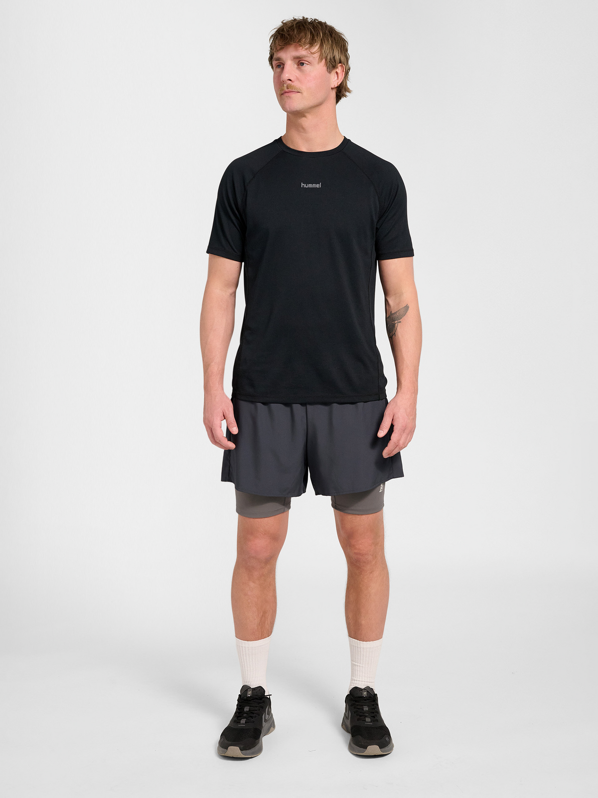 hmlHIIT INTENSITY 2 IN 1 SHORTS