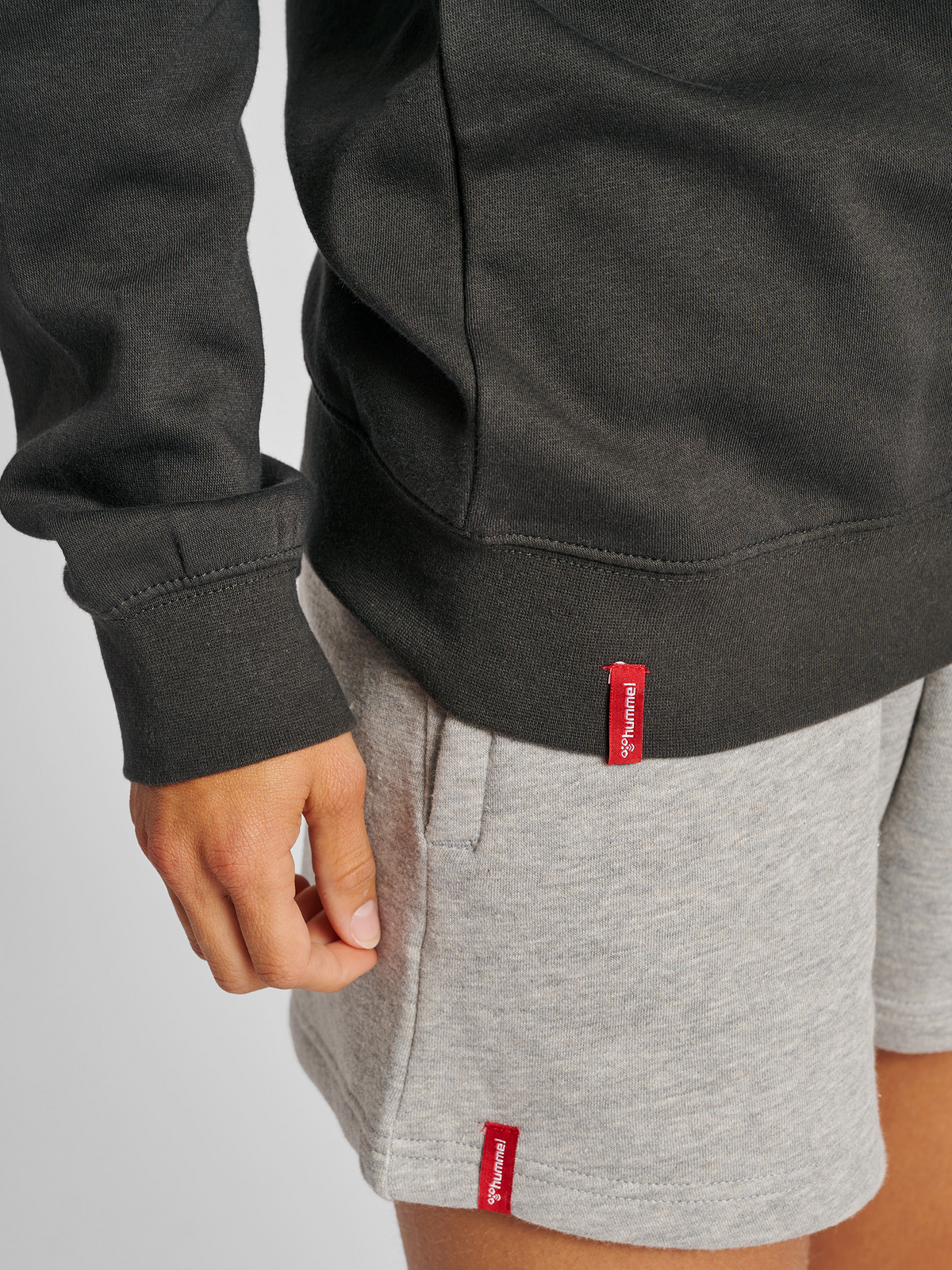hmlRED CLASSIC SWEATSHIRT WOMAN