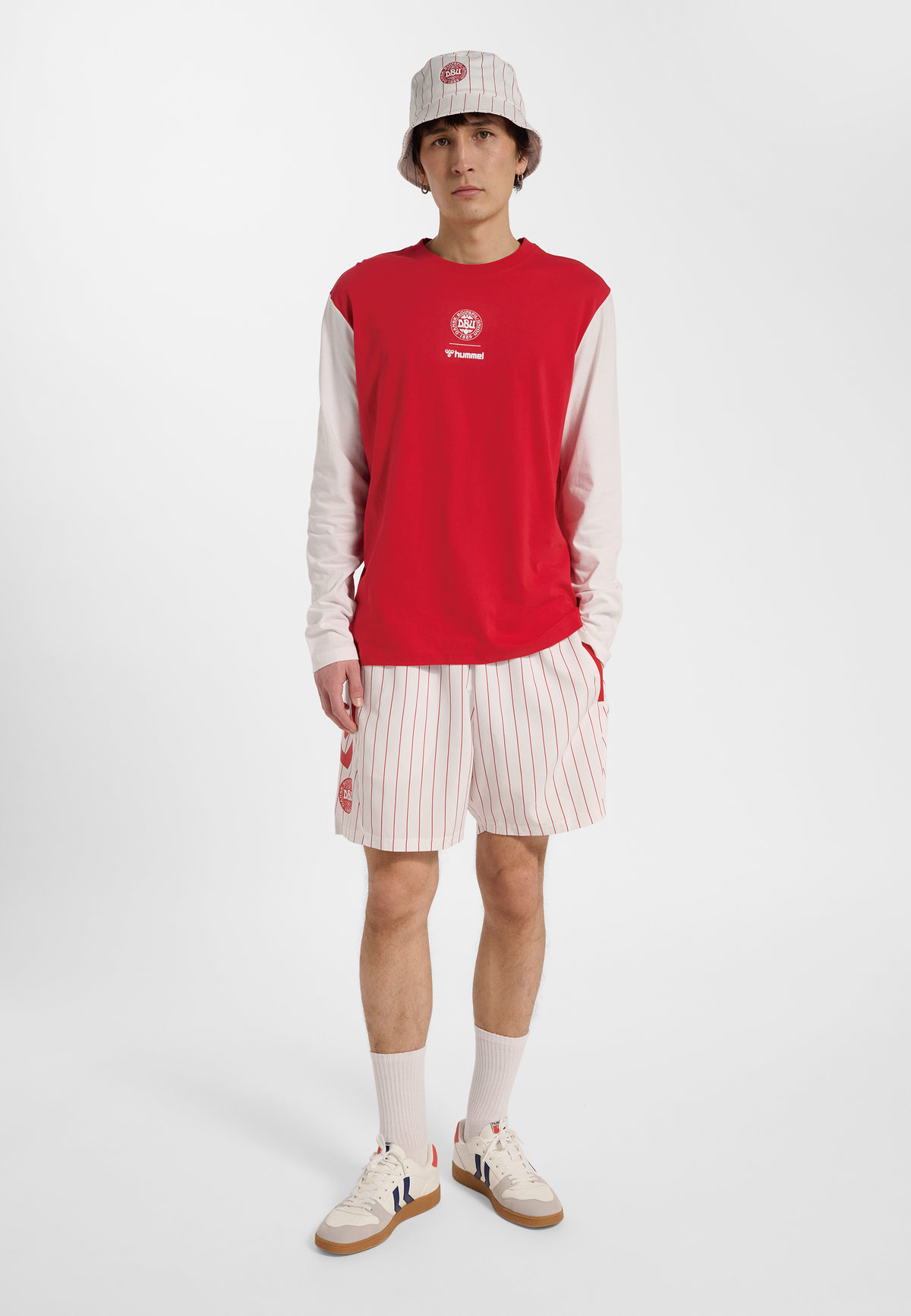 DBU 26 FAN RED-WHITE TEE LS
