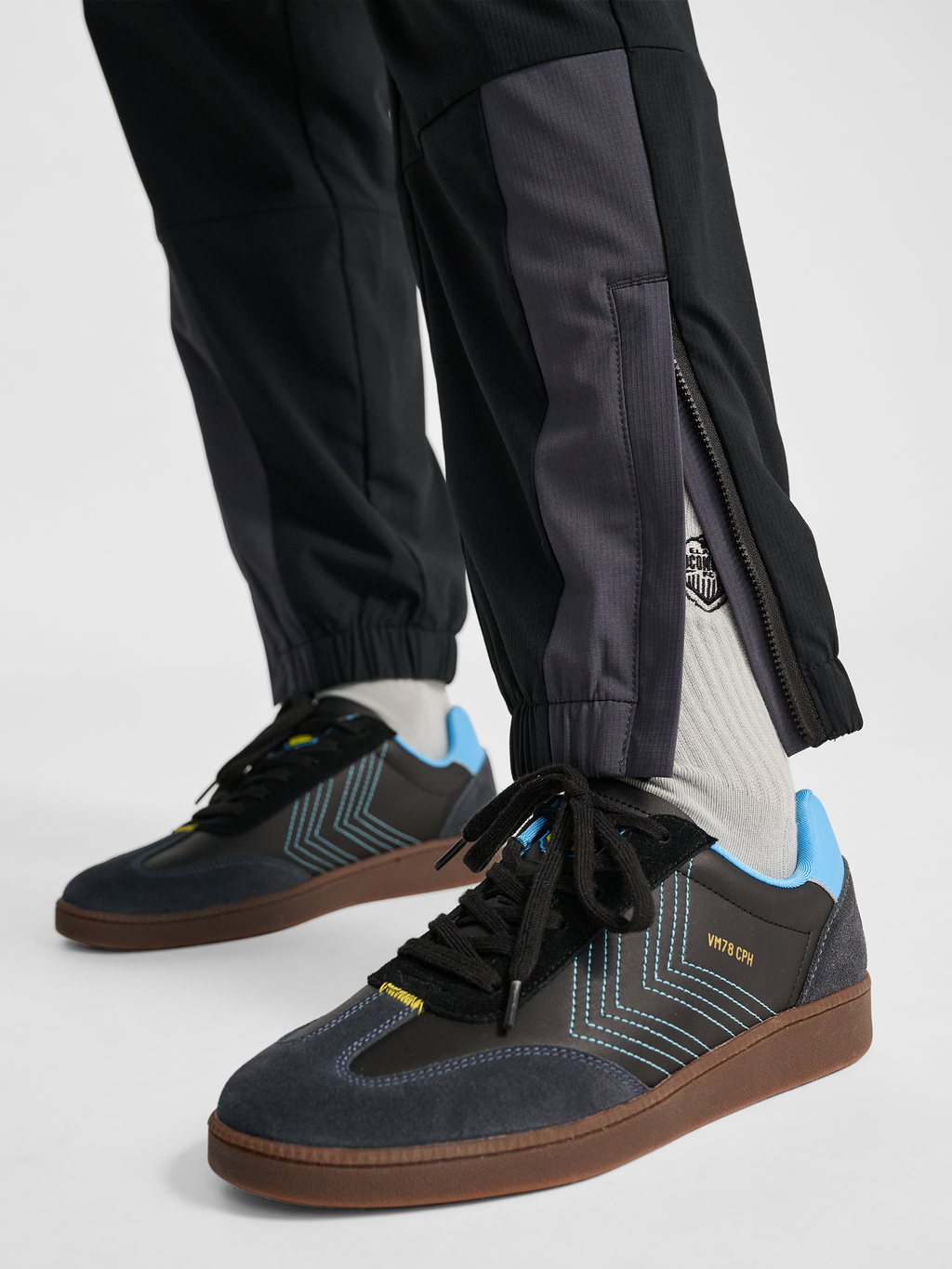 hmlLOOSE TRACK PANTS SW EL PASO