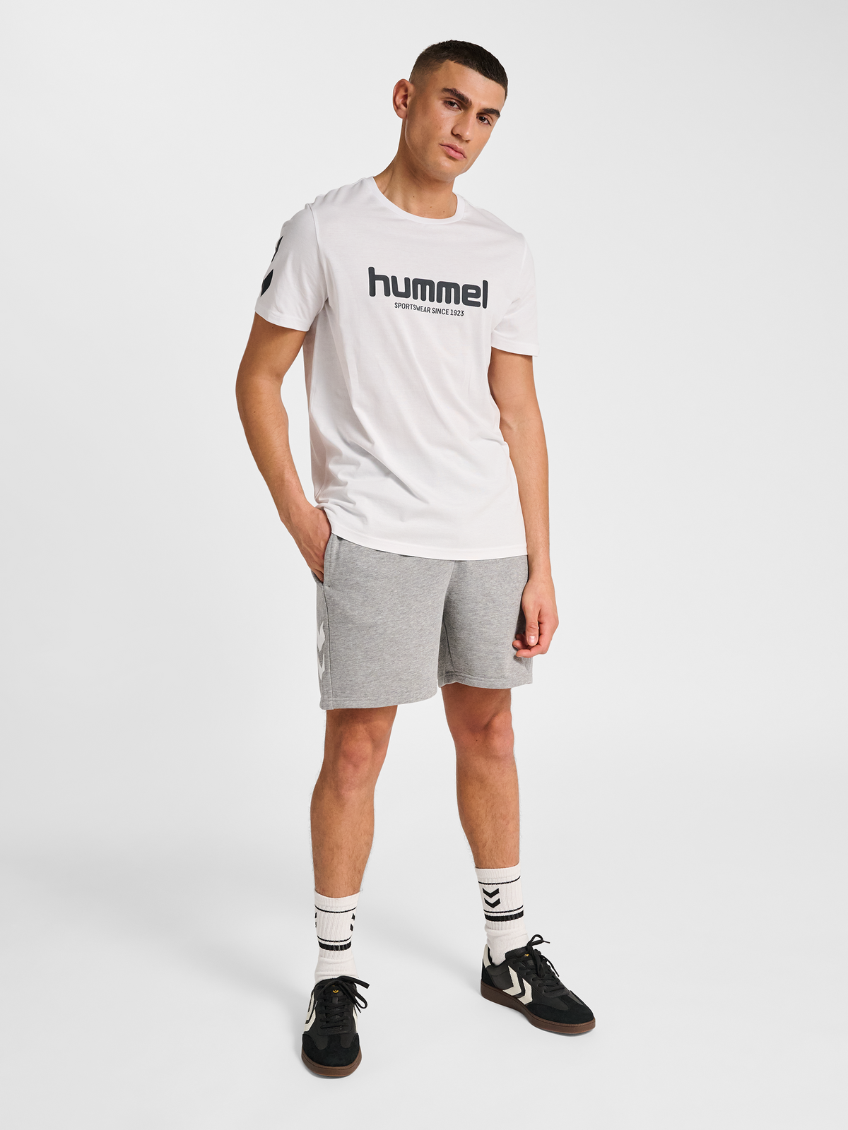 hmlLEGACY 2.0 T-SHIRT S/S
