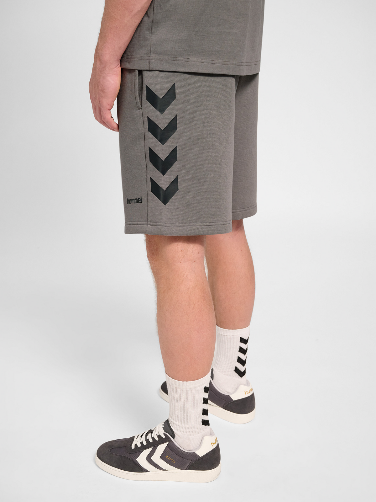 hmlKEEPER CHEVRON SHORTS