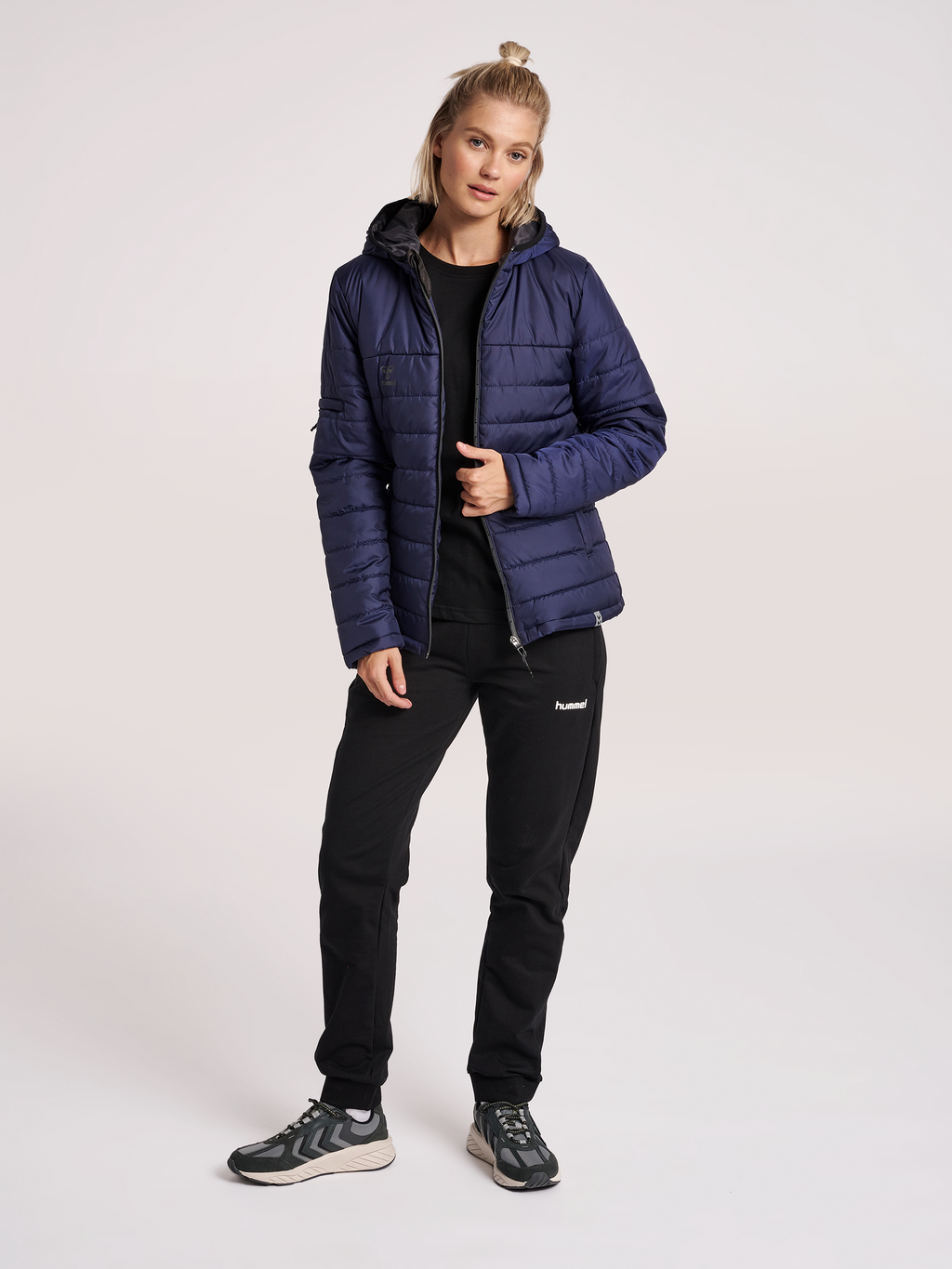 hmlNORTH QUILTED HOOD JACKET WOMAN