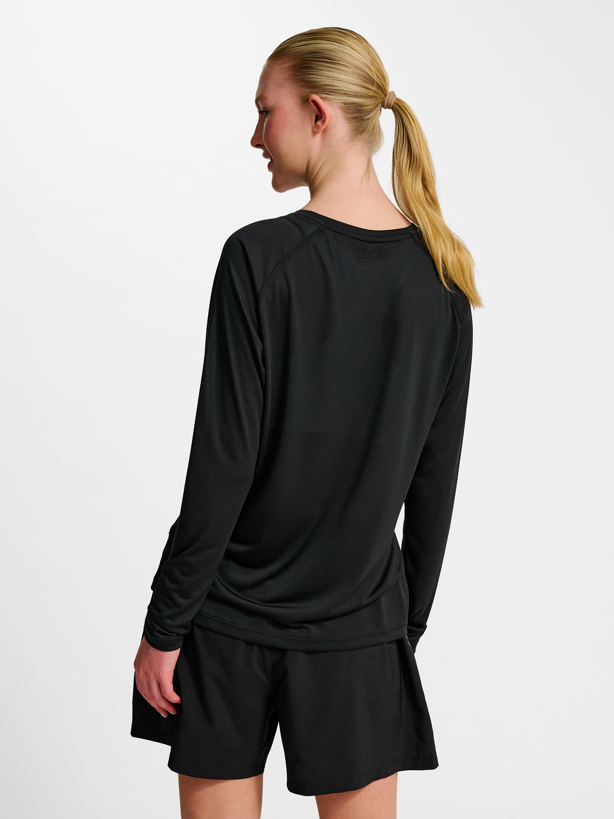 nwlBEAT W T-SHIRT L/S