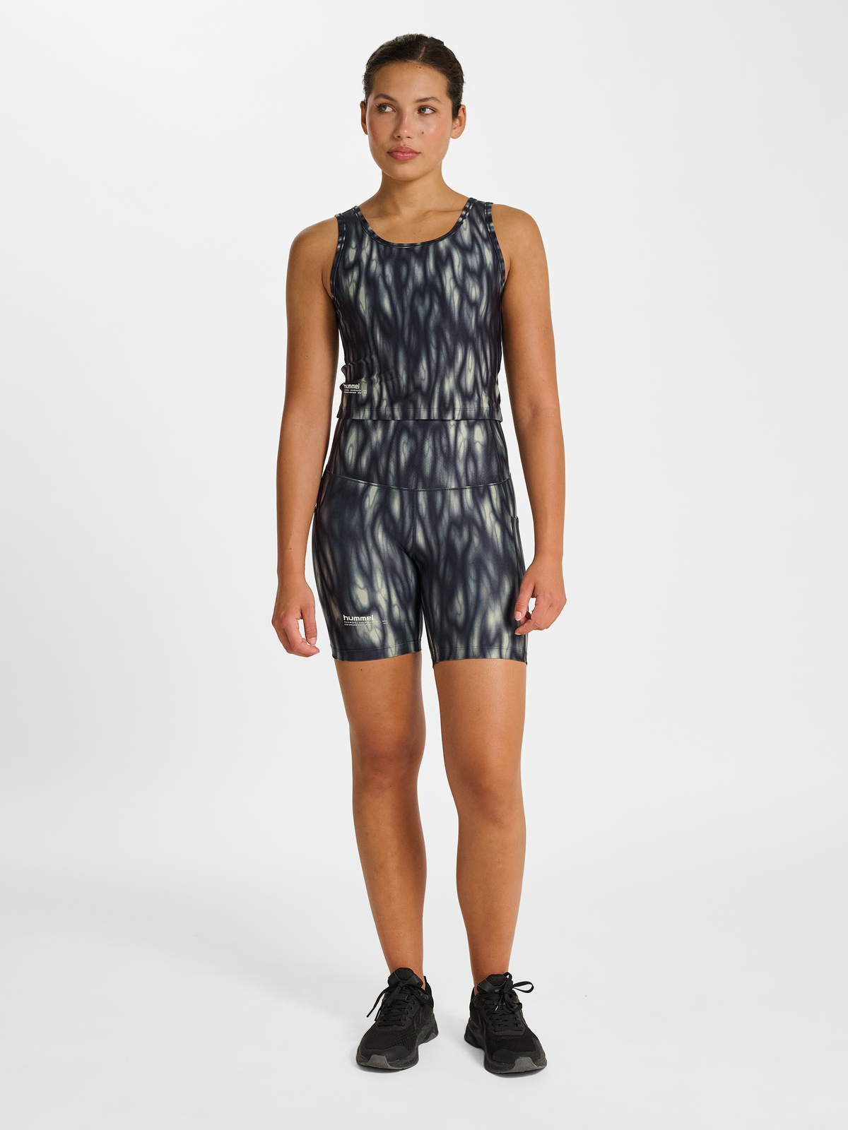 hmlHIIT AOP INTENSITY W TOP