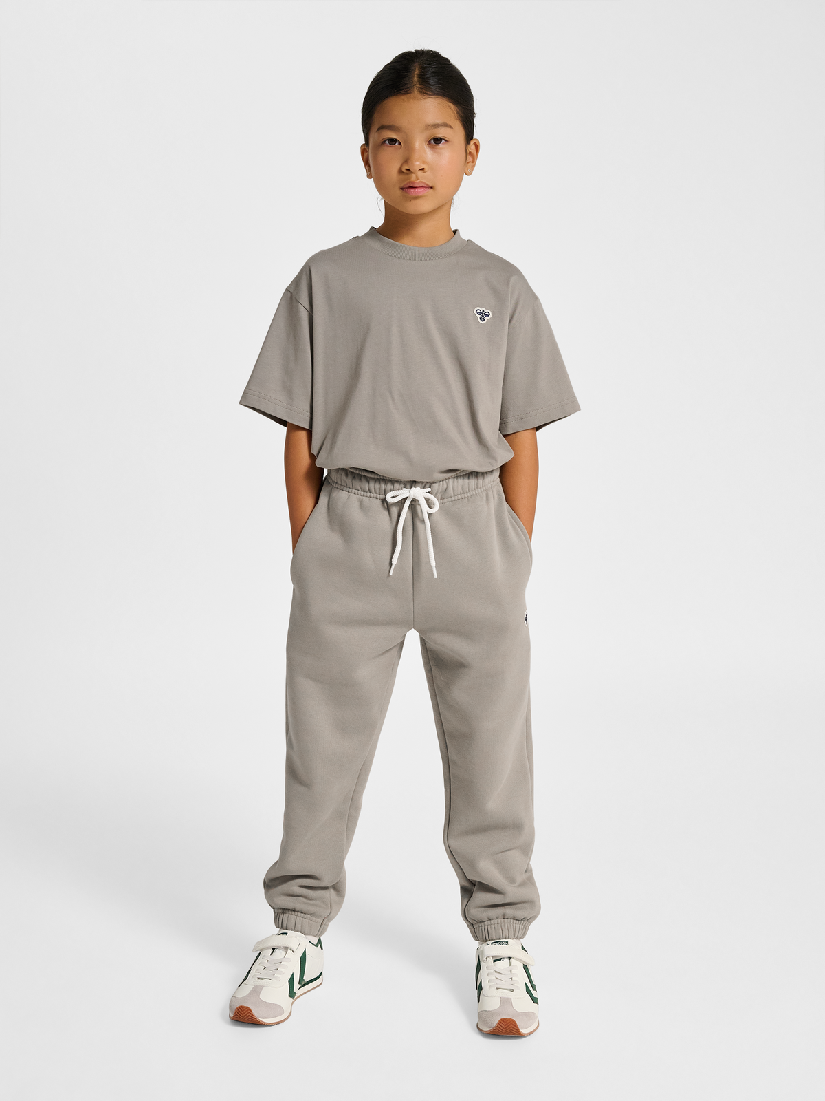 hmlJR LOOSE SWEATPANTS BEE