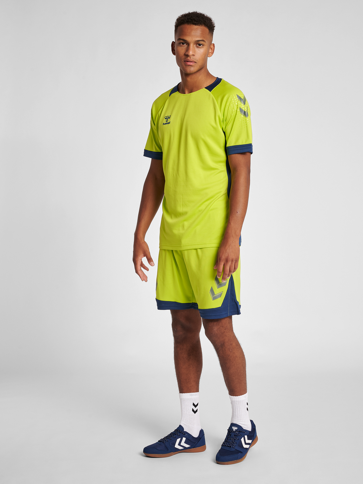 hmlLEAD POLY SHORTS