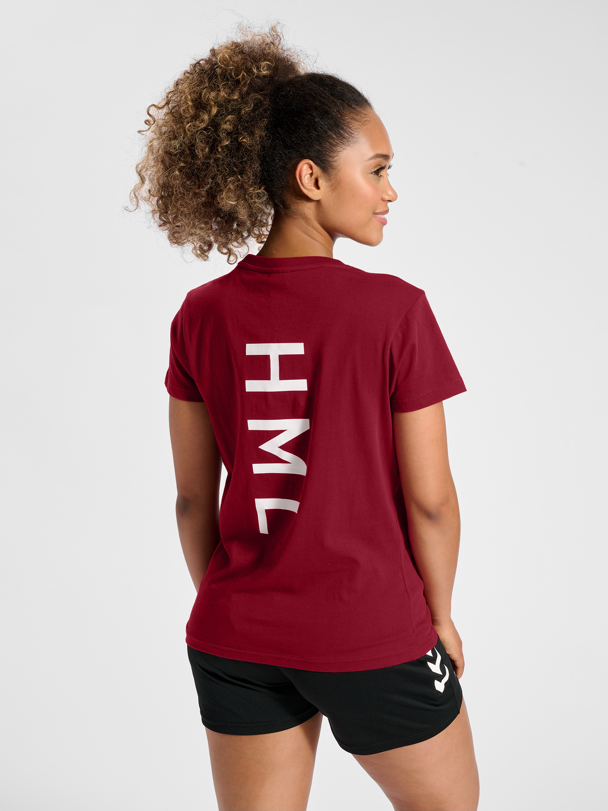 hmlCOURT COTTON T-SHIRT S/S WOMAN