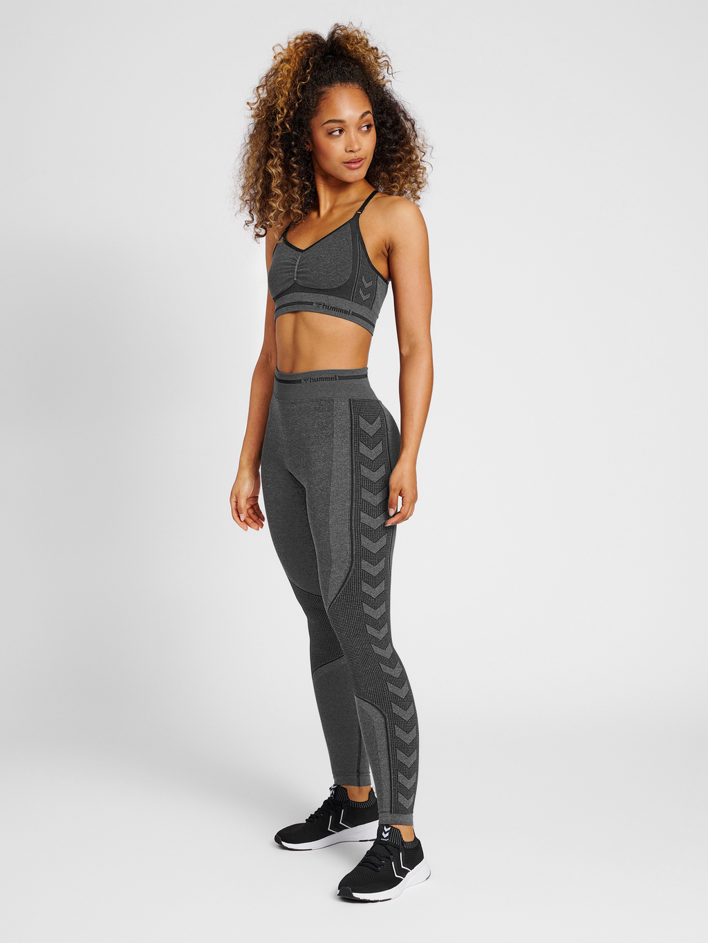 hmlMT LULU SEAMLESS SCRUNCH BRA