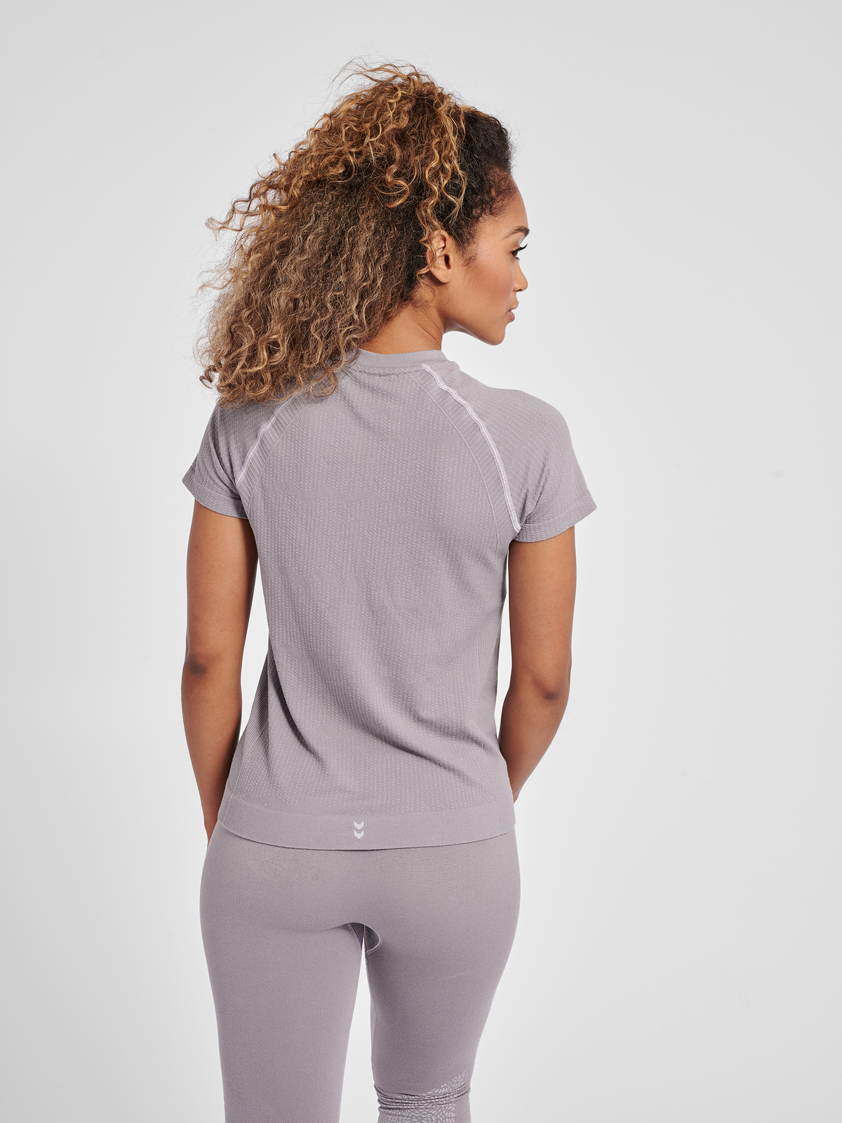 hmlMT FLOW SEAMLESS T-SHIRT
