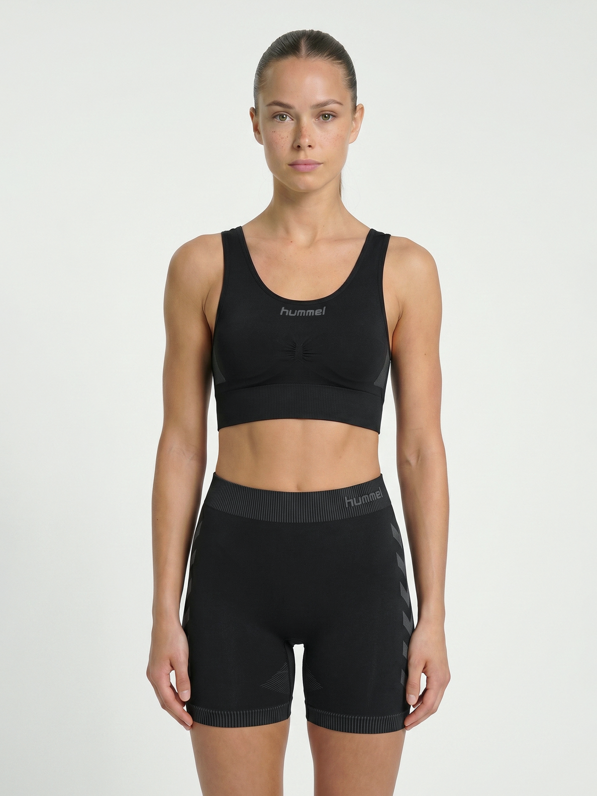 HUMMEL FIRST SEAMLESS BRA WOMAN