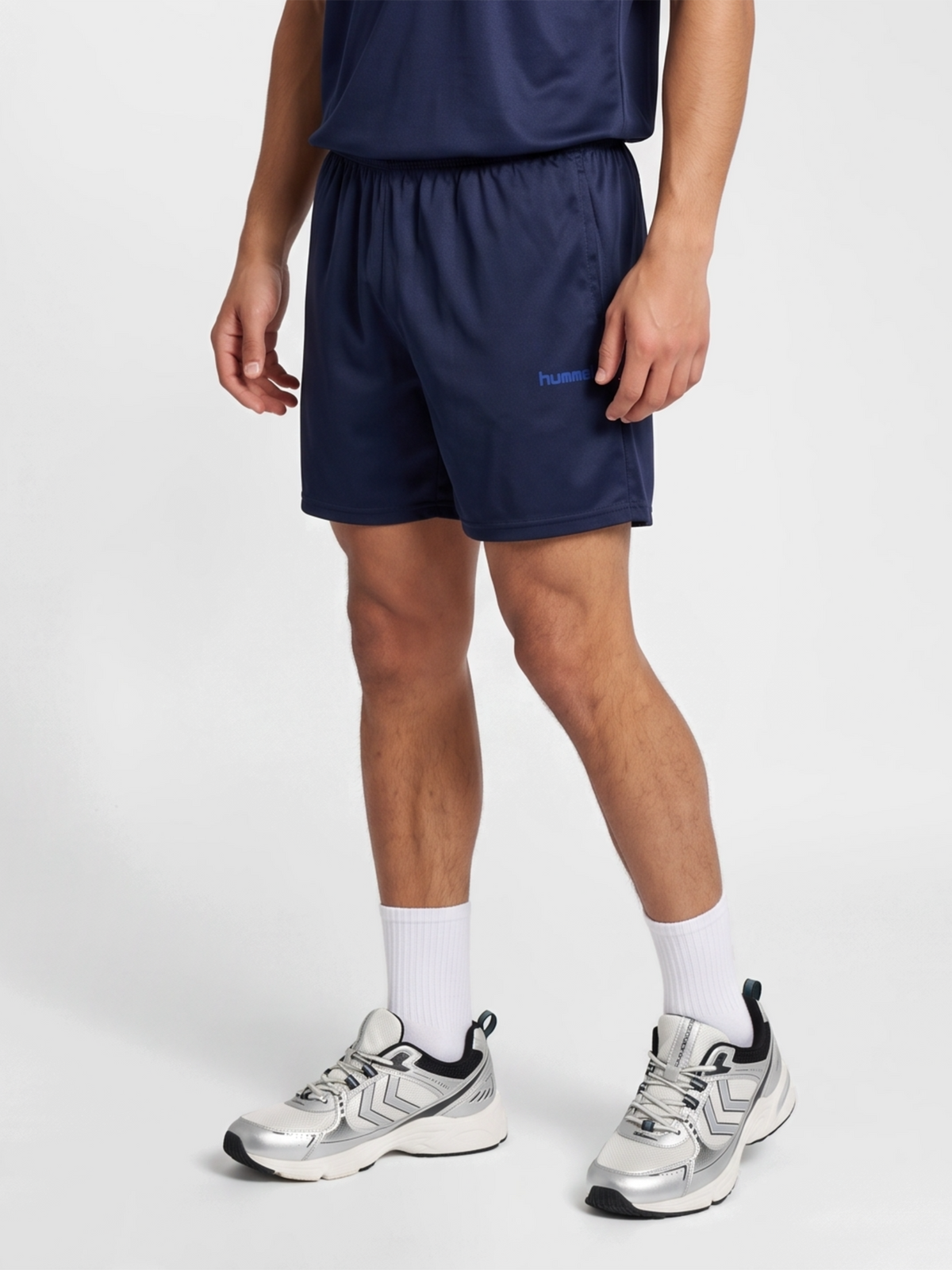 hmlMOVEMENT SHORTS