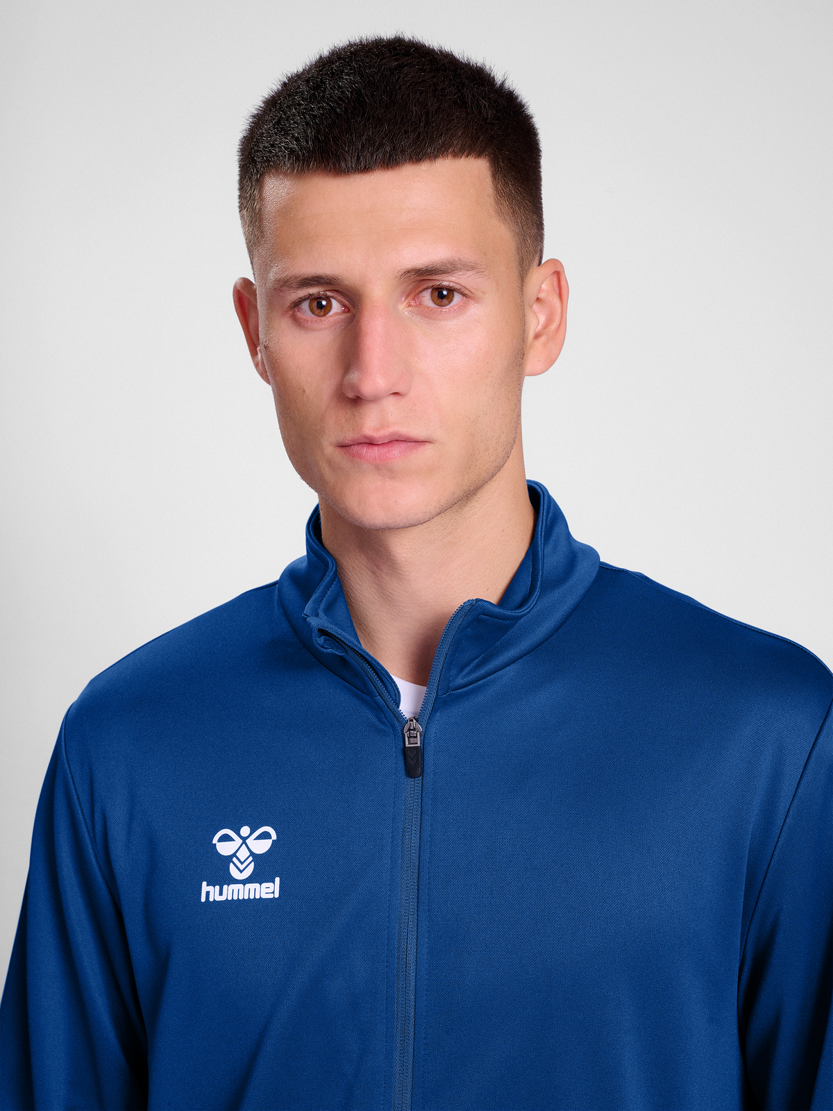 hmlESSENTIAL TRACK JACKET