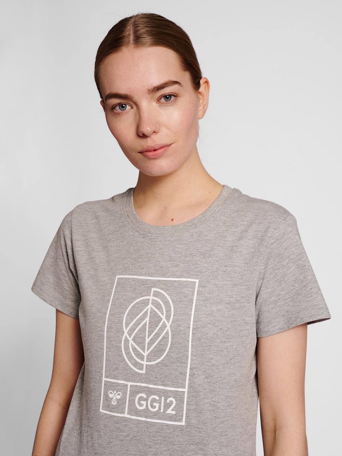 hmlGG12 T-SHIRT S/S WOMAN