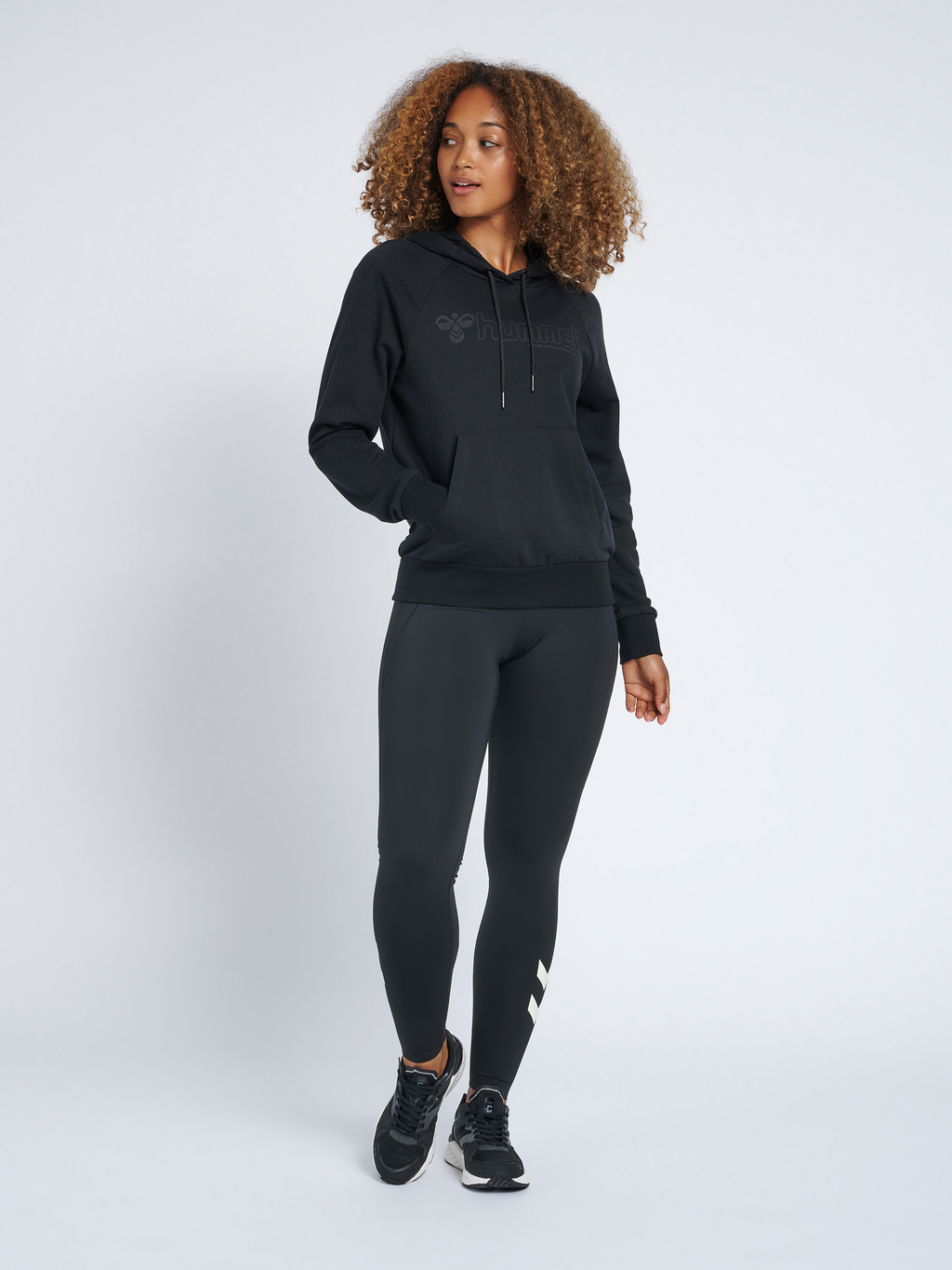 hmlNONI HOODIE