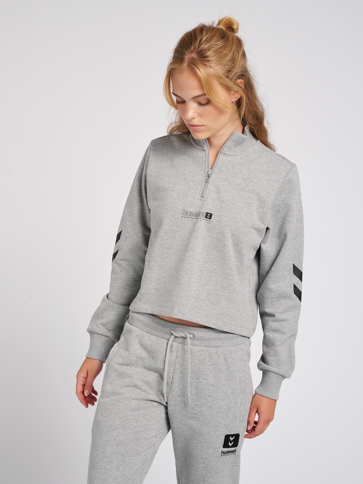 hmlLGC NIKKA CROPPED HALFZIP