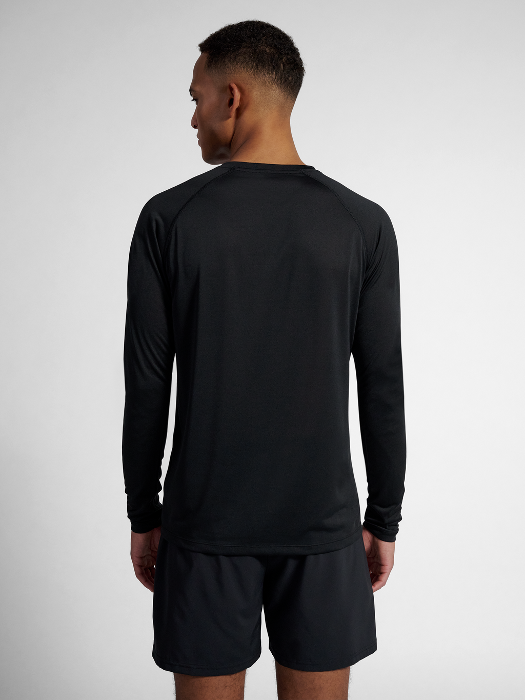 nwlBEAT T-SHIRT L/S