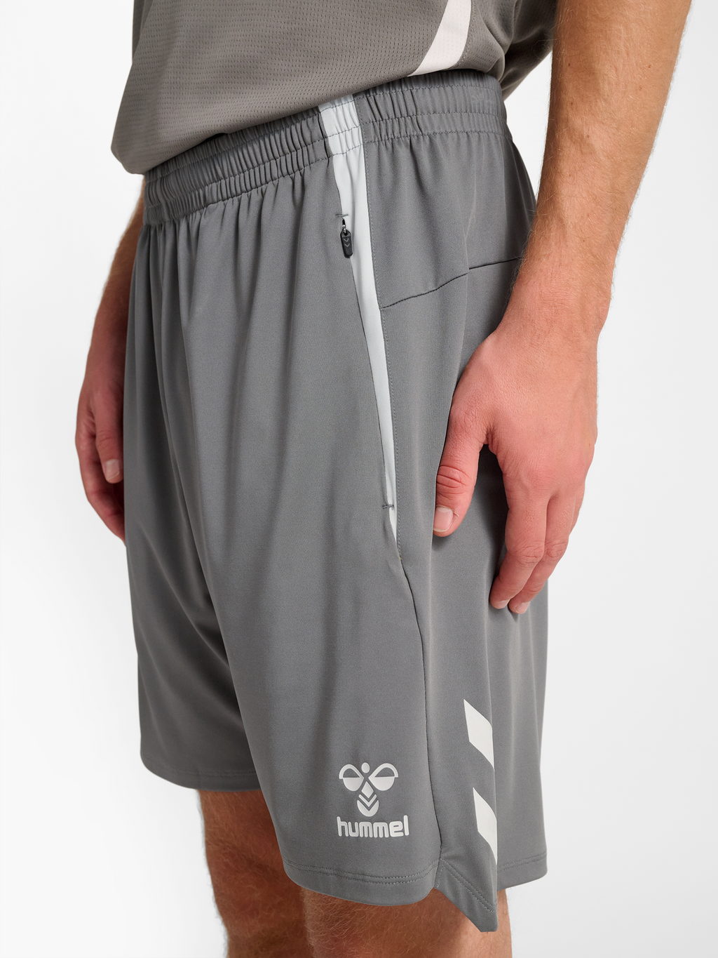hmlLEAD 2.0 TRAINING SHORTS