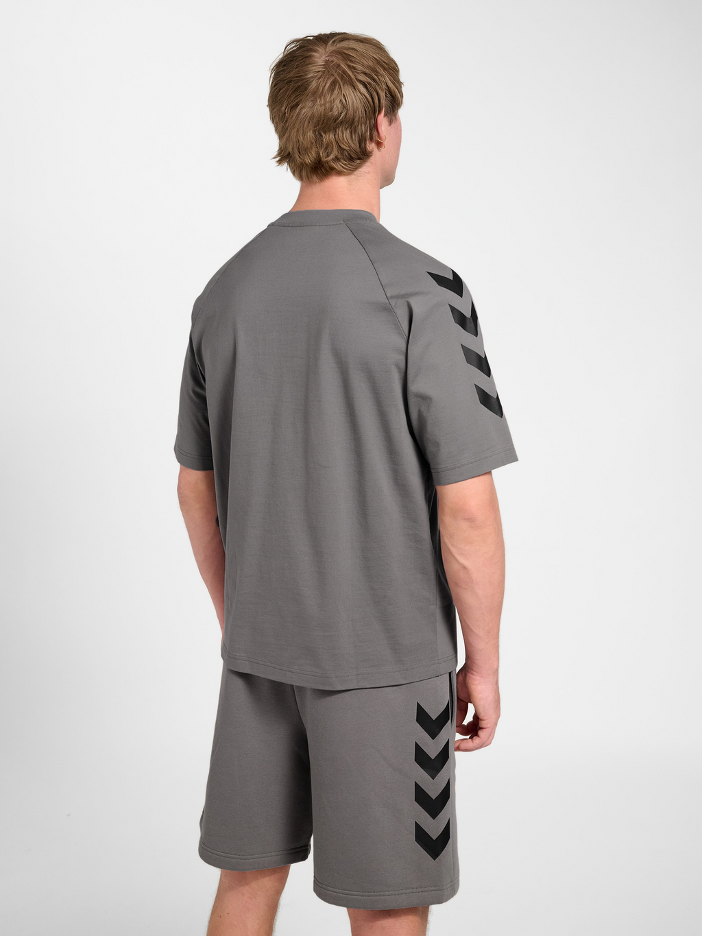hmlKEEPER CHEVRON T-SHIRT S/S