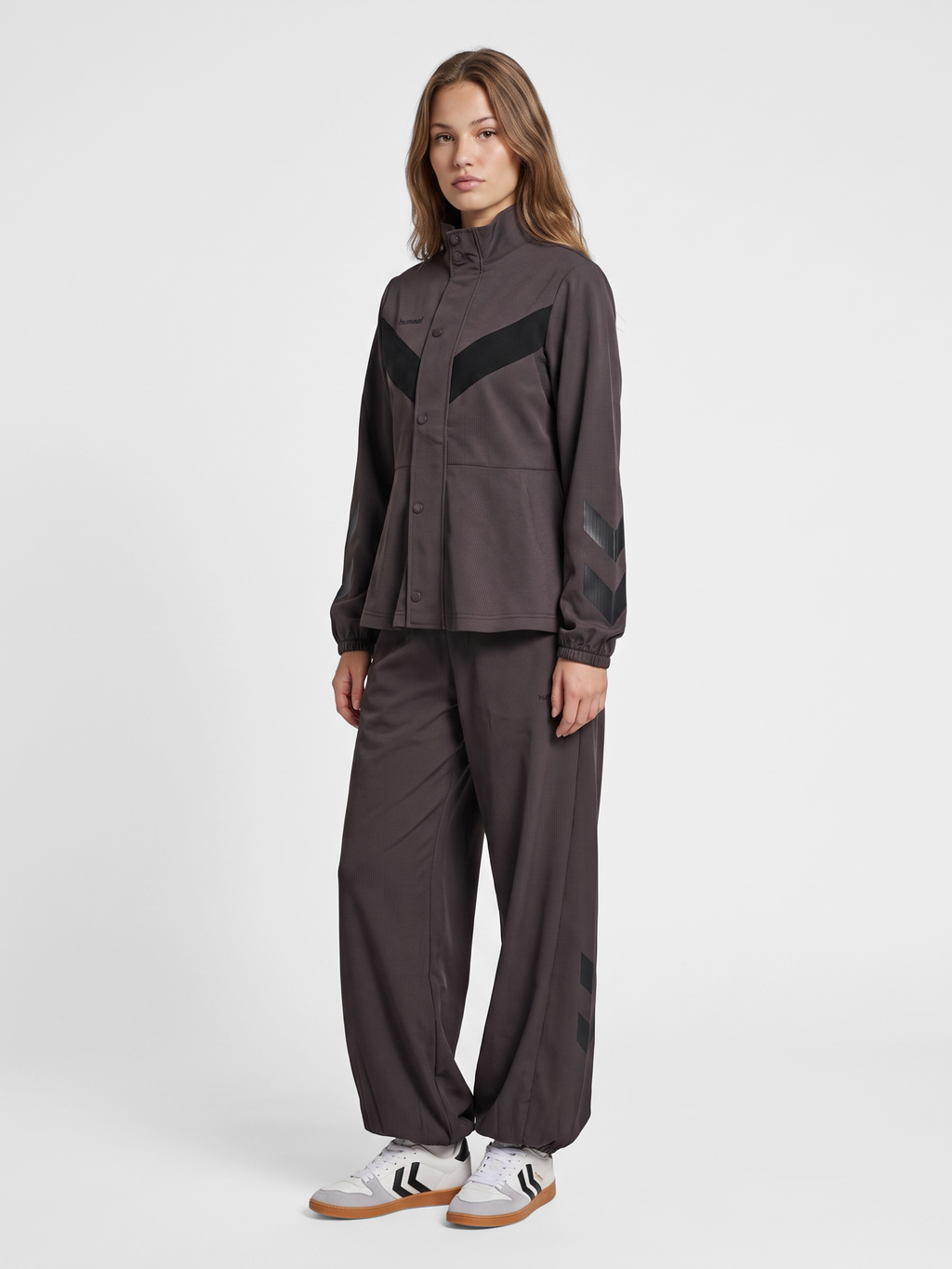 hmlI-D FUNNEL NECK STRIPE JACKET