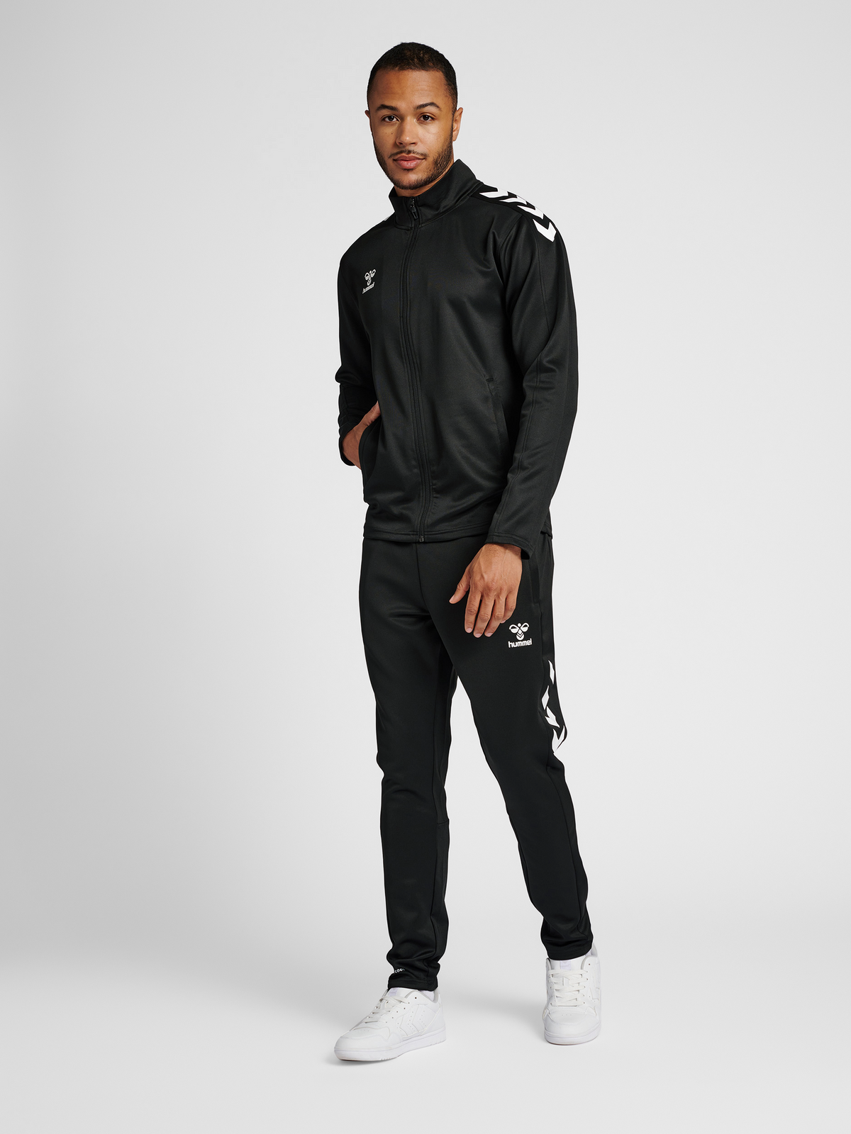 hmlCORE XK POLY ZIP SWEAT