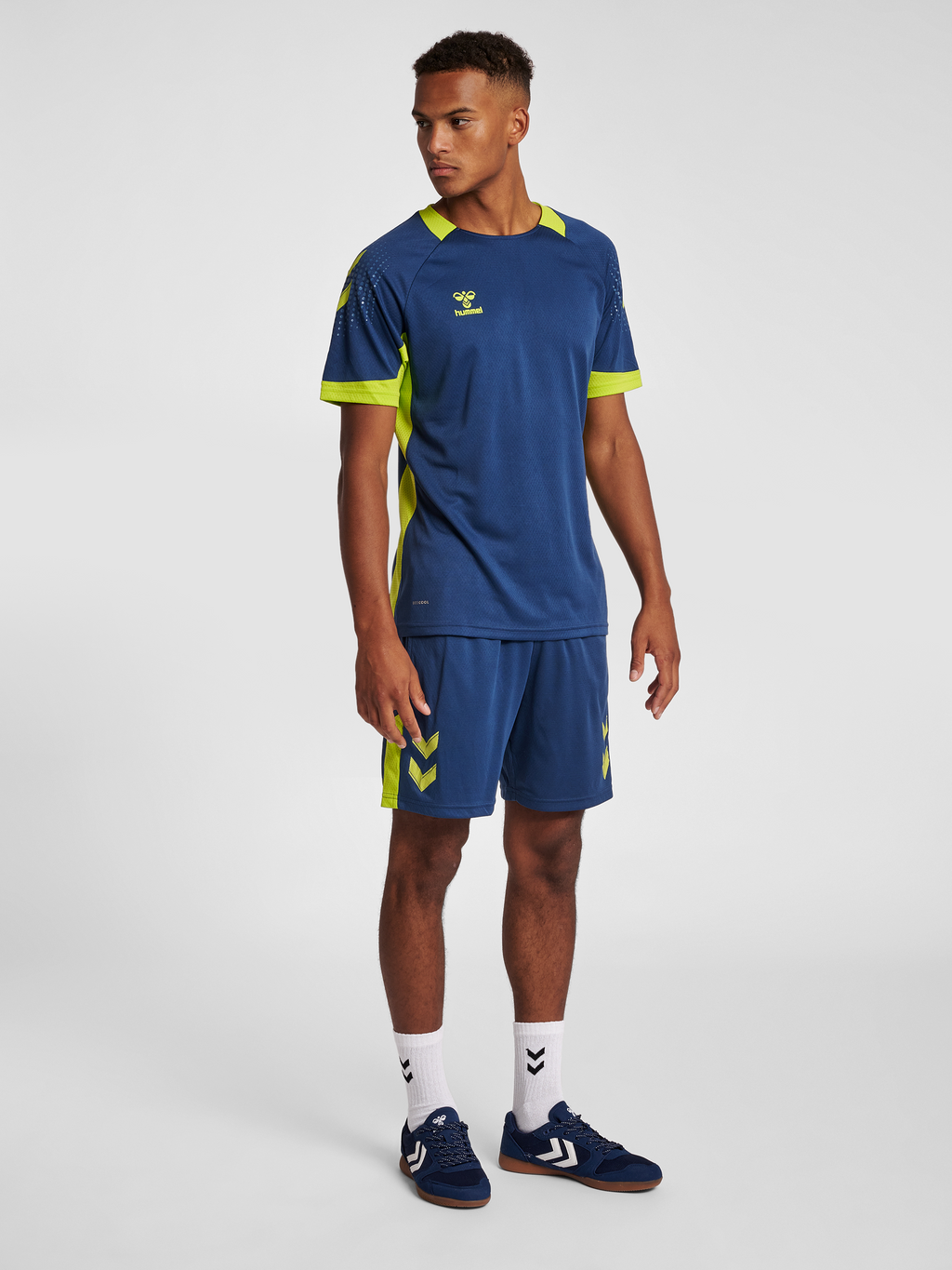 hmlLEAD TRAINER SHORTS