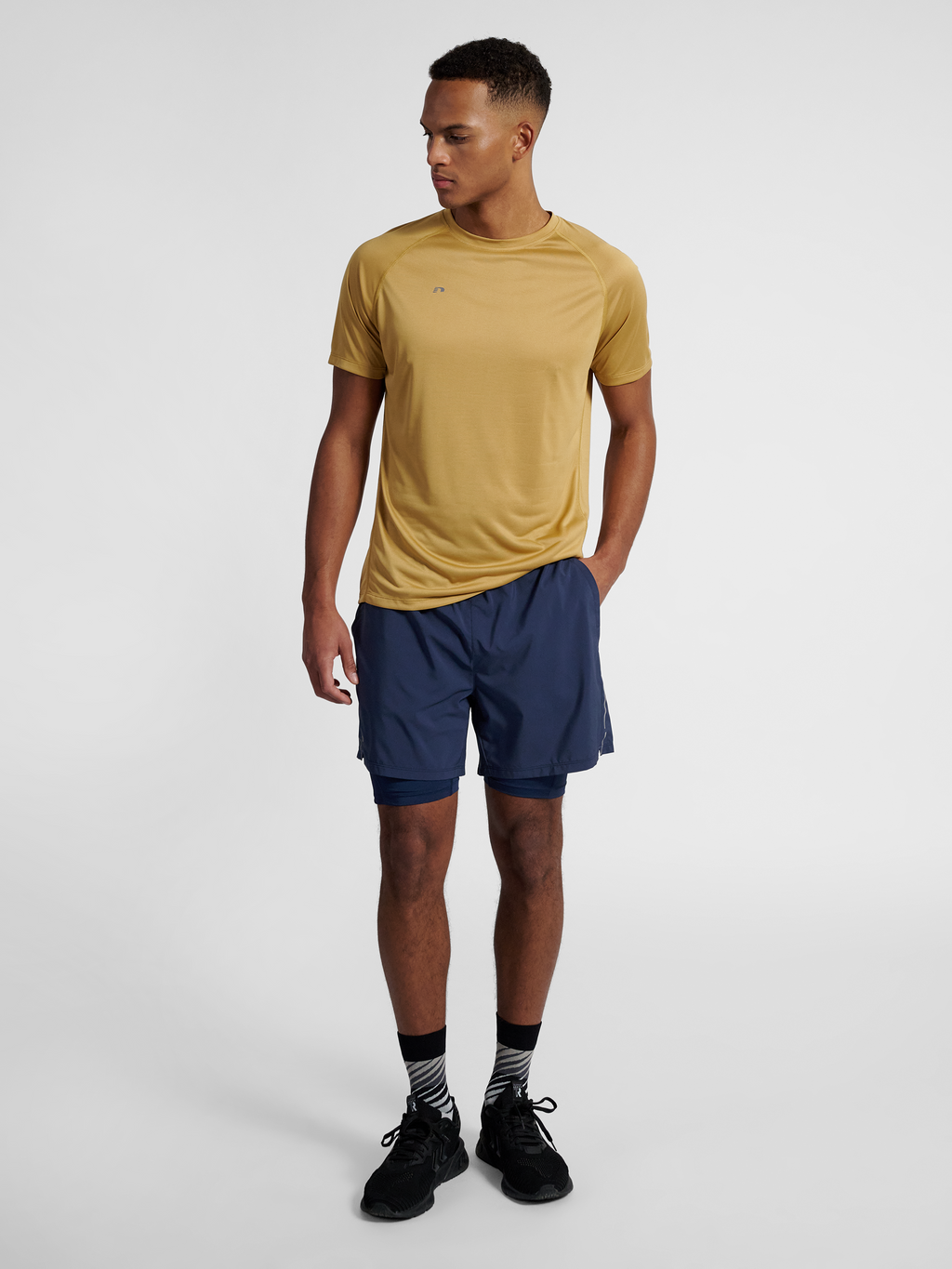 nwlFAST 2IN1 SHORTS
