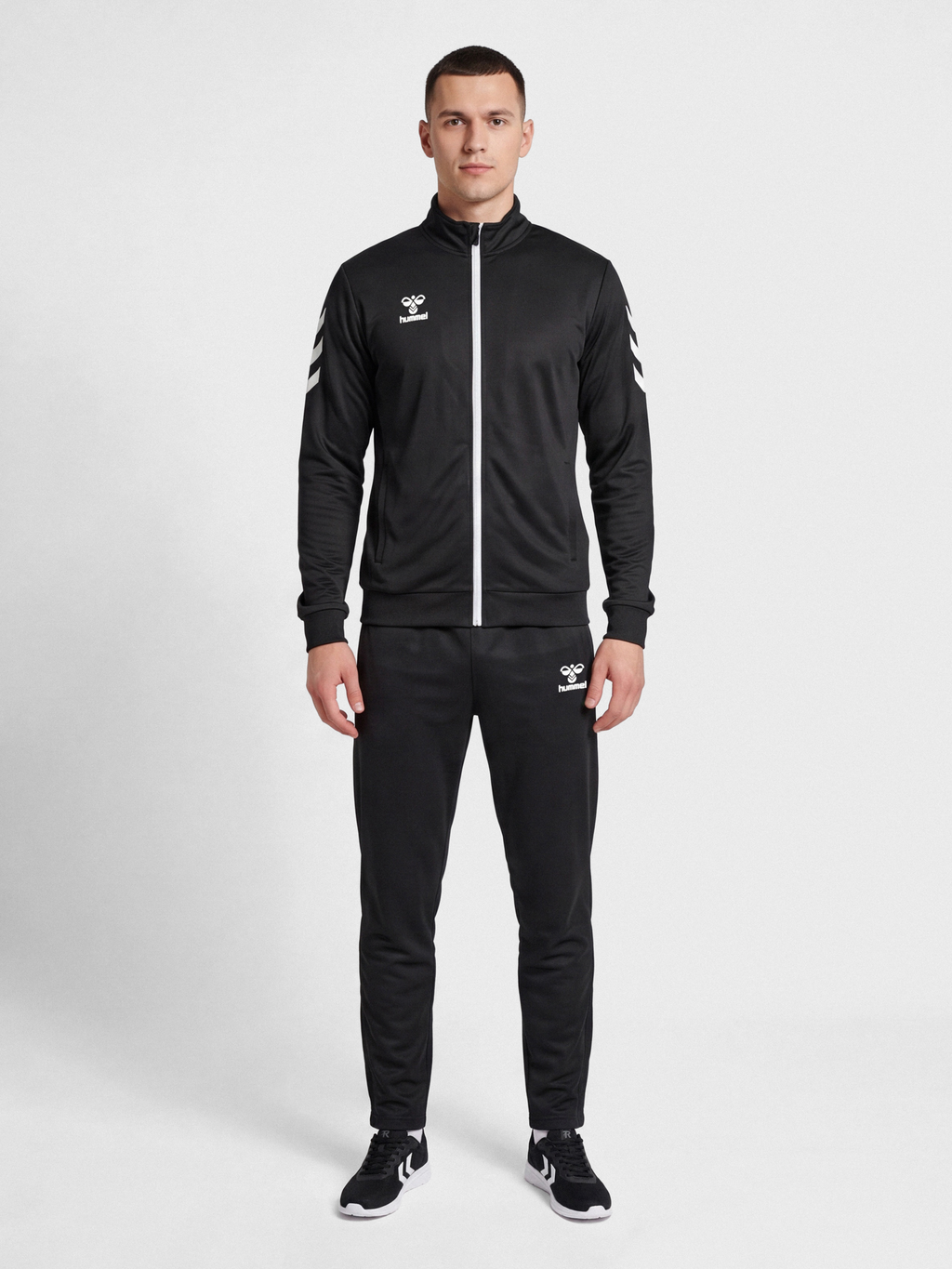 hmlLOGO SUIT