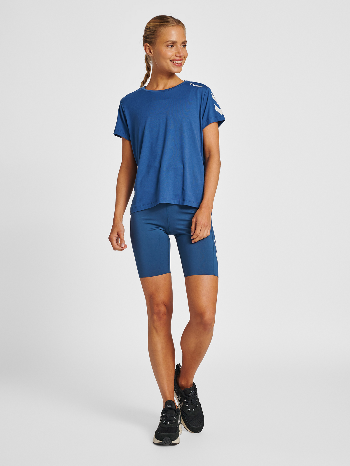 hmlMT GRACE HW TIGHT SHORTS